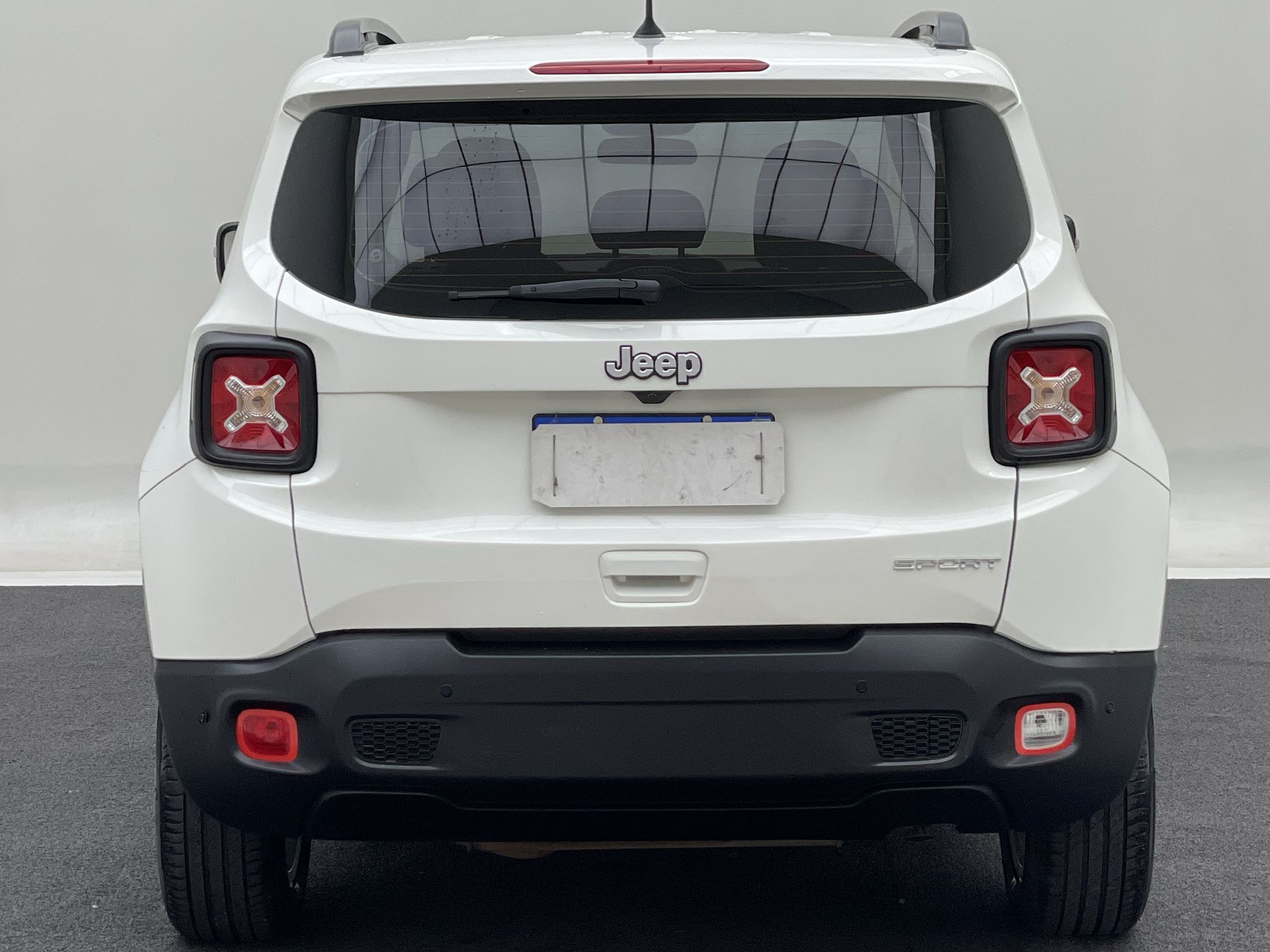 Renegade Sport 1.8 4x2 Flex 16V Aut.