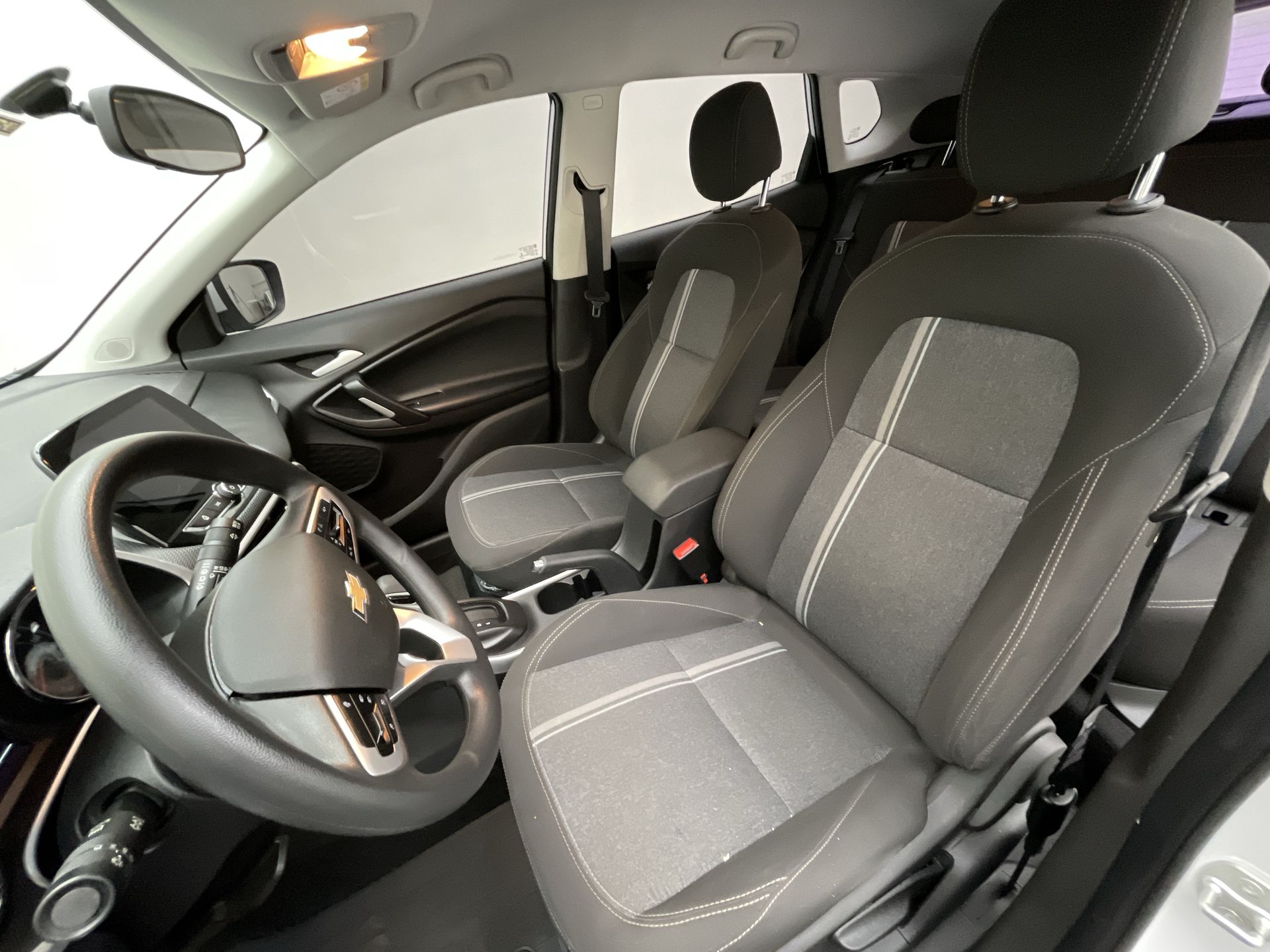 TRACKER LT 1.0 Turbo 12V Flex Aut.