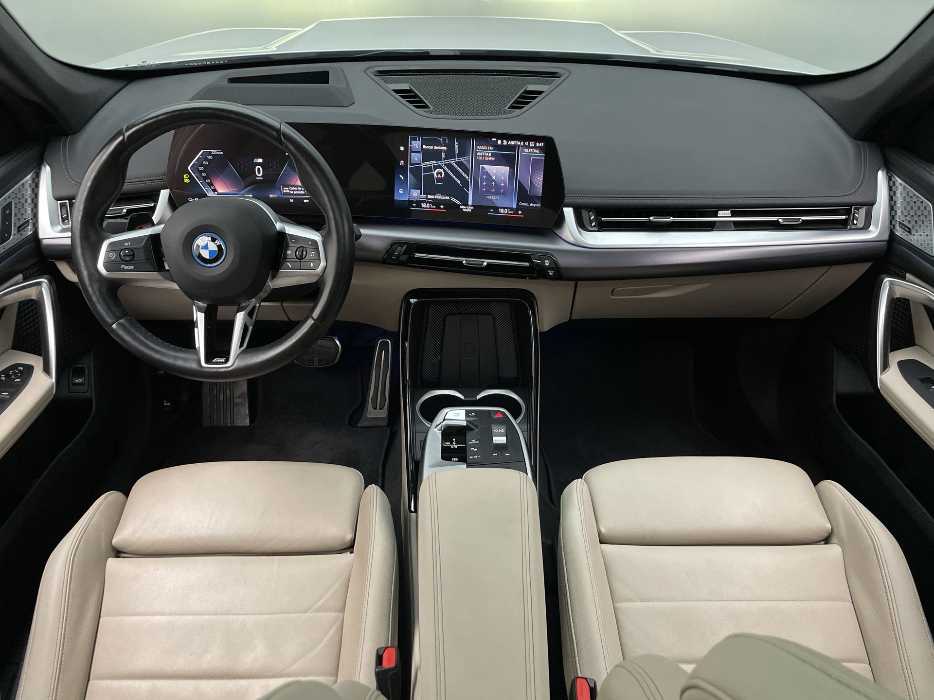 iX 1 xDrive 30 M Sport (Elétrico)