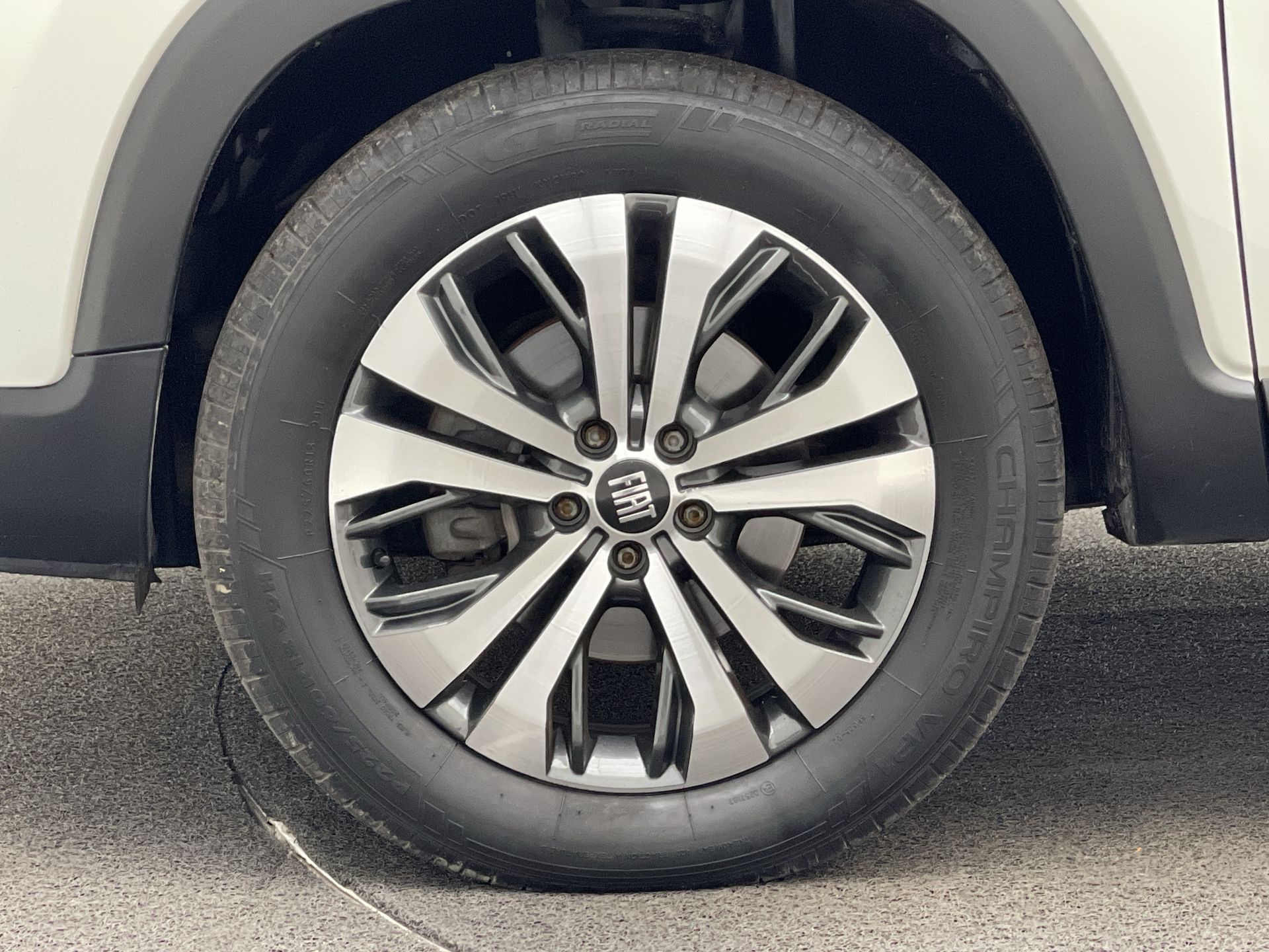 Toro Volcano 2.0 16V 4x4 TB Diesel Aut.