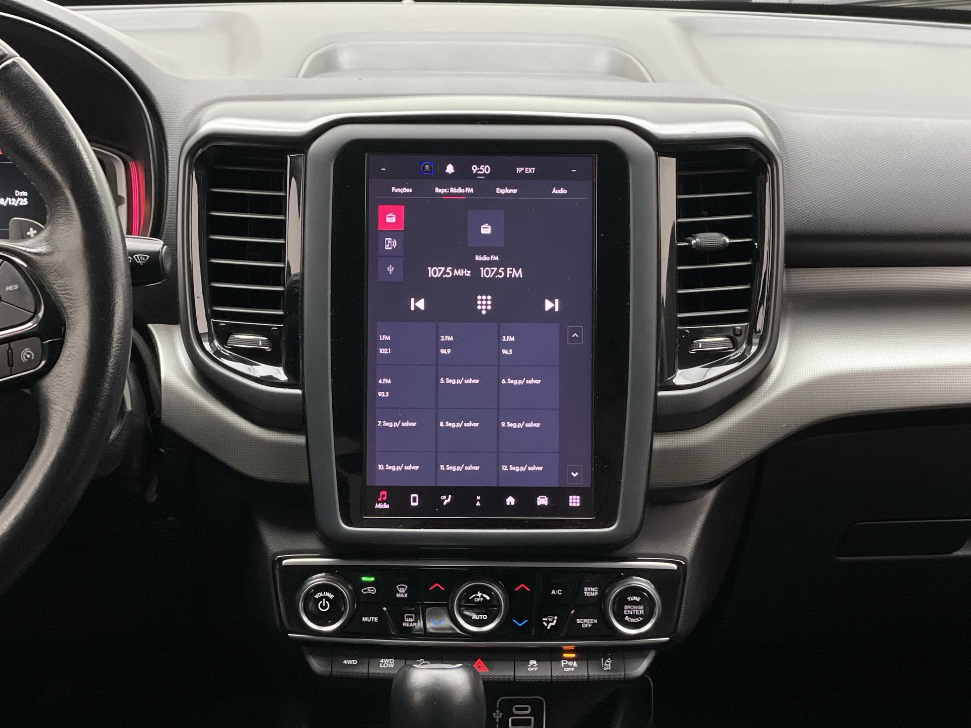 Toro Volcano 2.0 16V 4x4 TB Diesel Aut.