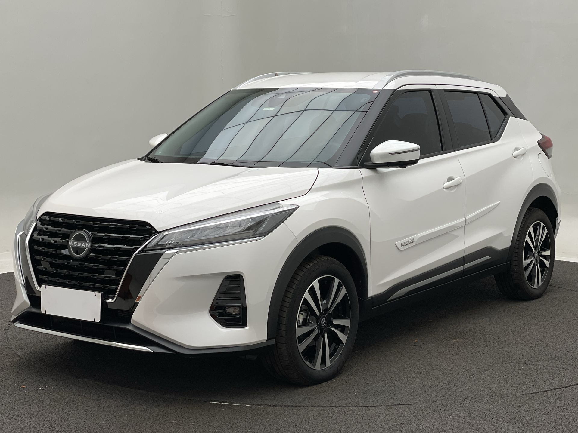 KICKS Exclusive 1.6 16V Flex Aut.