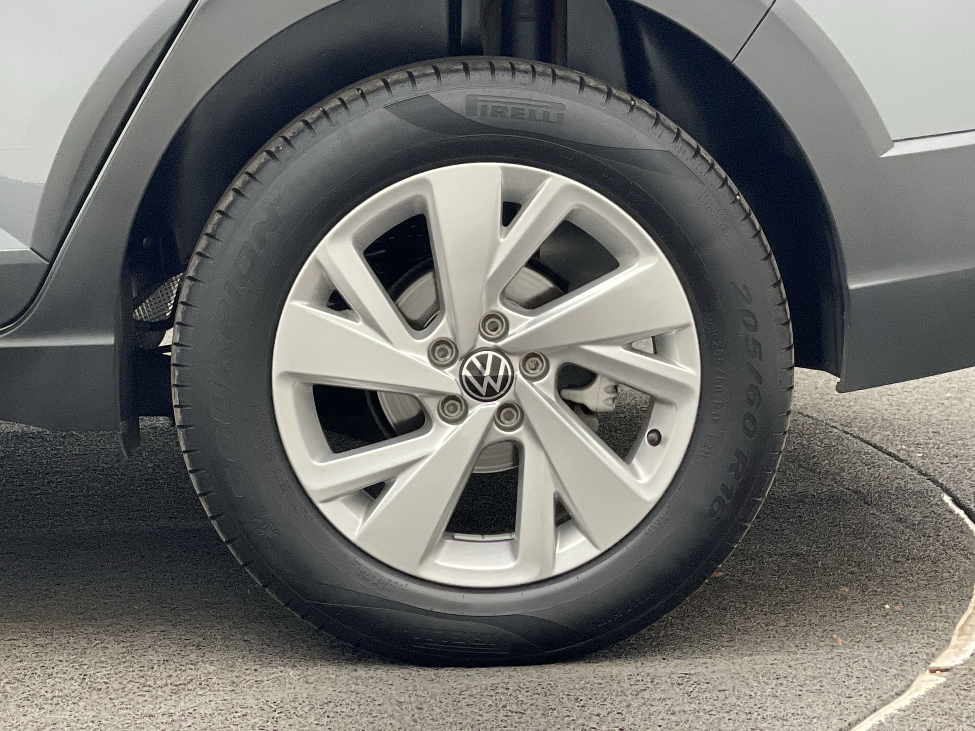 Nivus Comfortline 1.0 200 TSI Flex Aut.