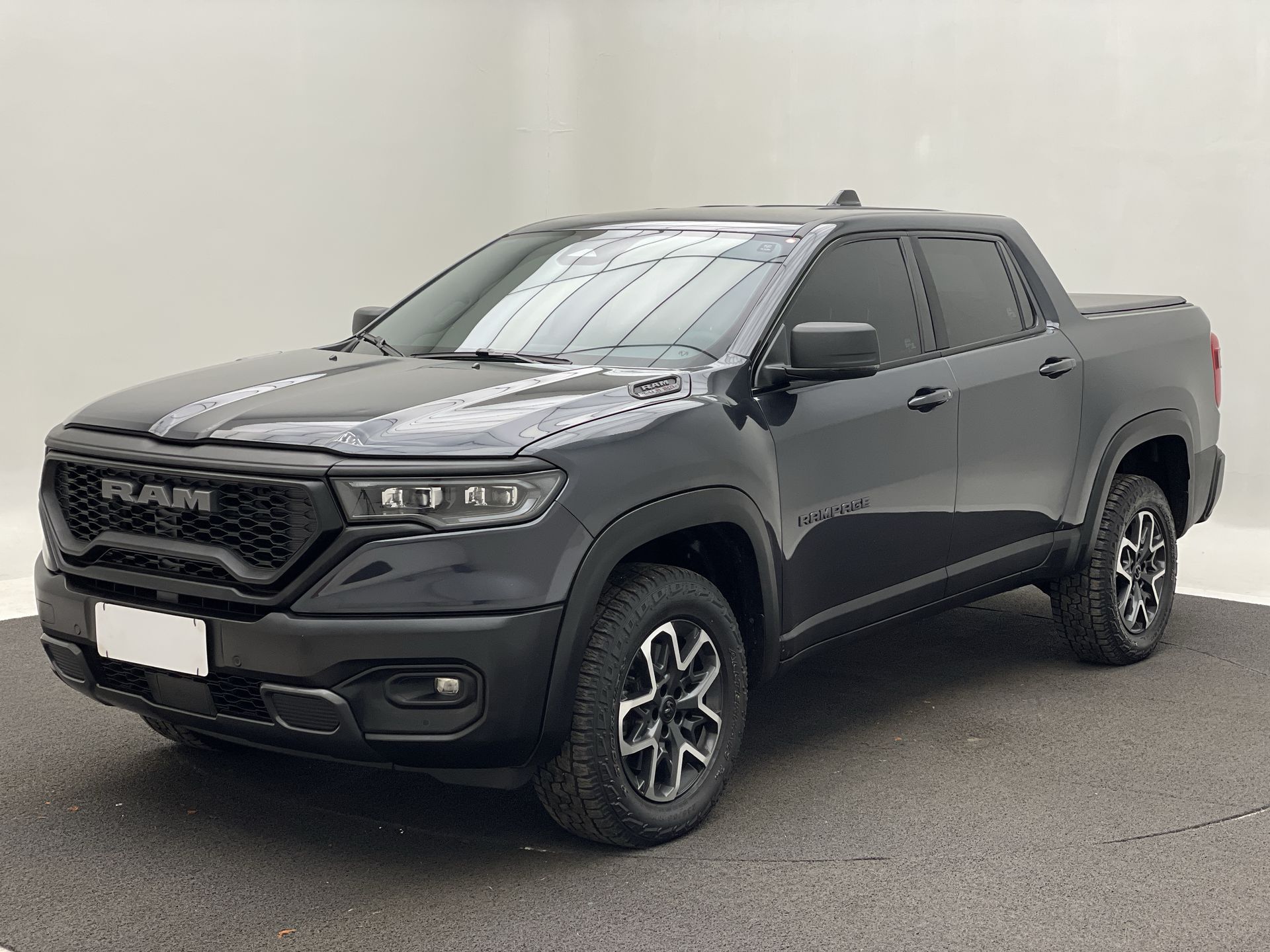 RAMPAGE REBEL HURR.4 2.0 TB CD 4X4 Aut.