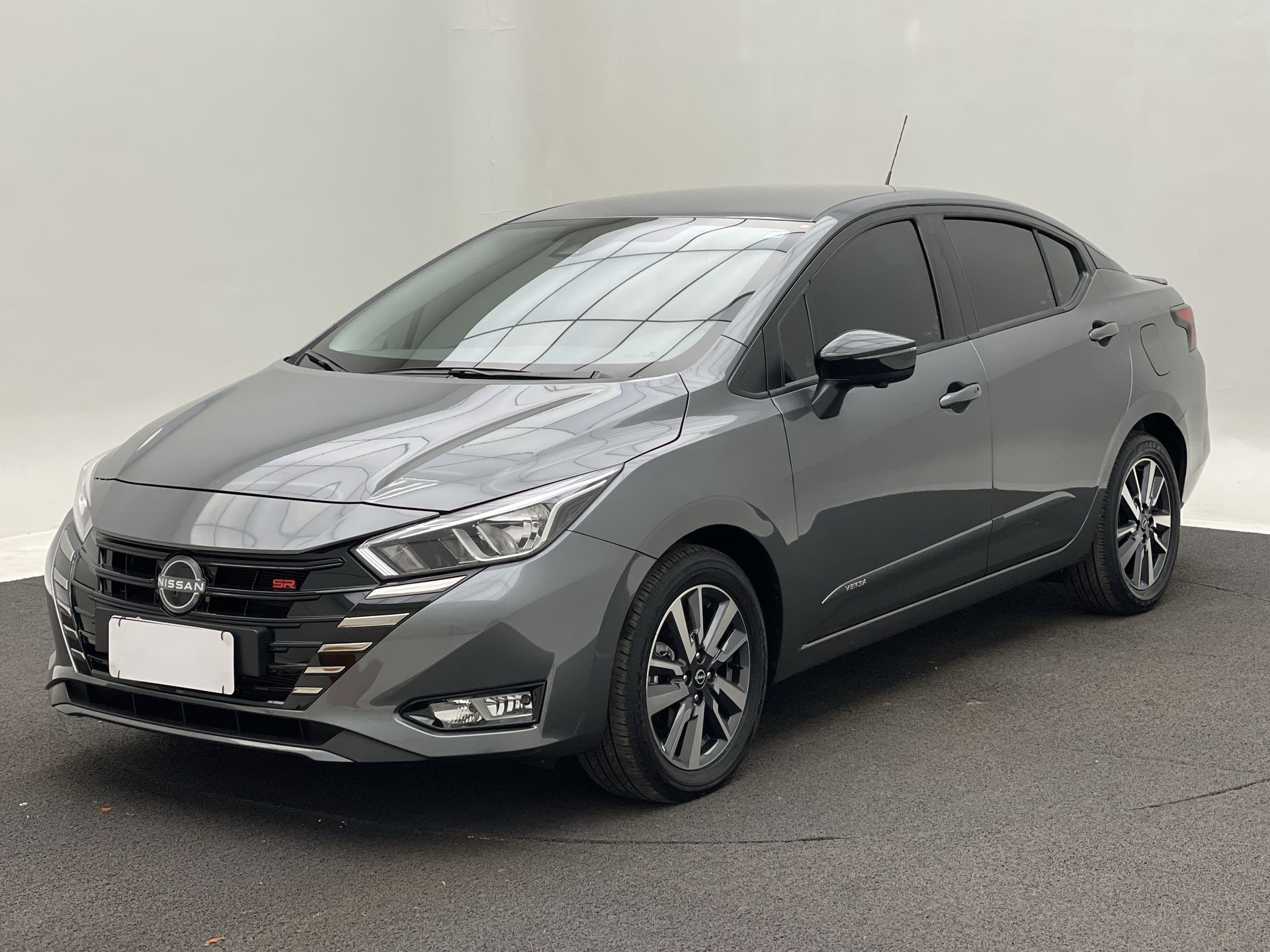 VERSA SR 1.6 16V Flex Aut.