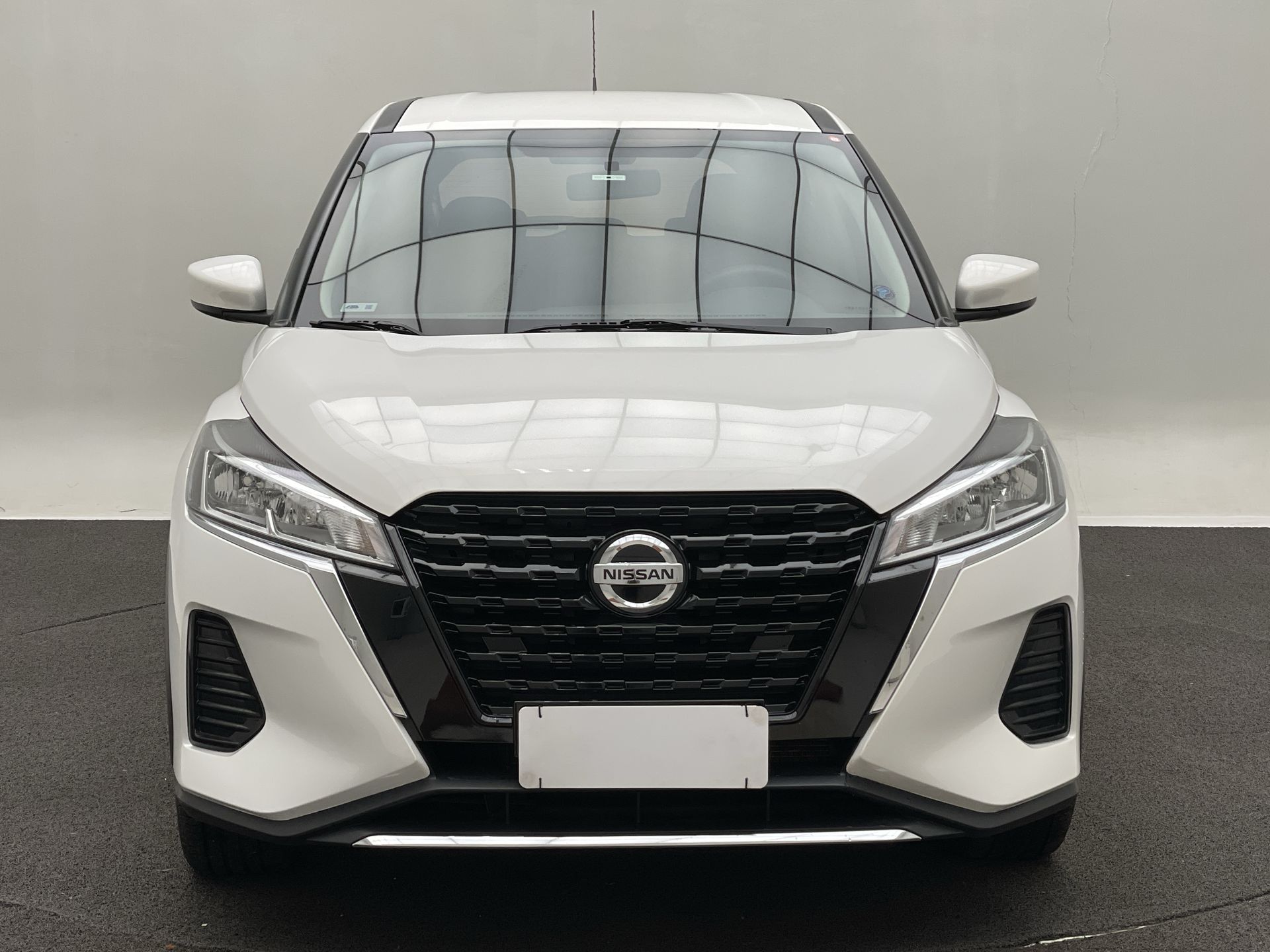 KICKS Active 1.6 16V Flex Aut.