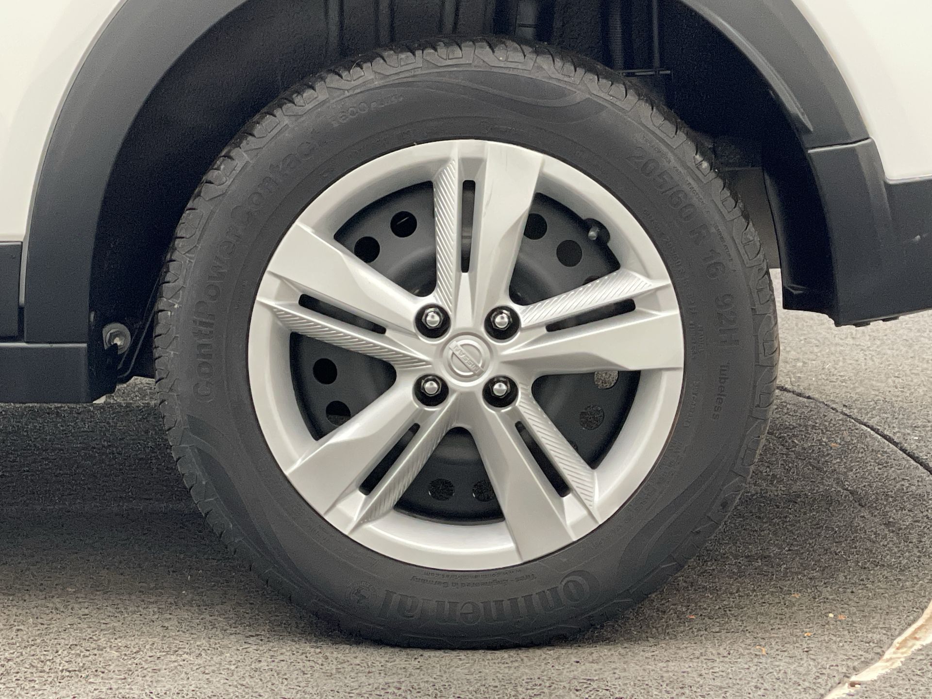 KICKS Active 1.6 16V Flex Aut.