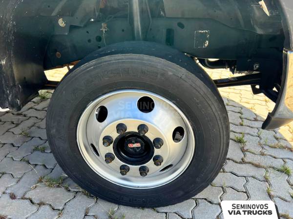 FORD-F-4000-F-4000 4x2 2p (diesel)(E5)