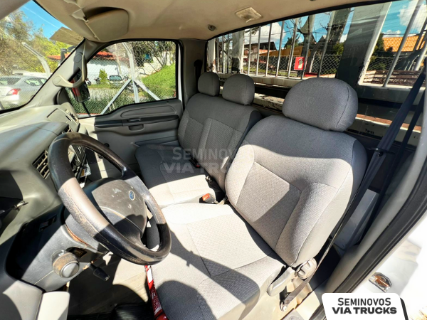 FORD-F-4000-F-4000 4x2 2p (diesel)(E5)