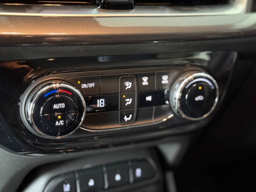 GM - Chevrolet-SPIN-1.8 PREMIER 8V FLEX 4P AUTOMÁTICO