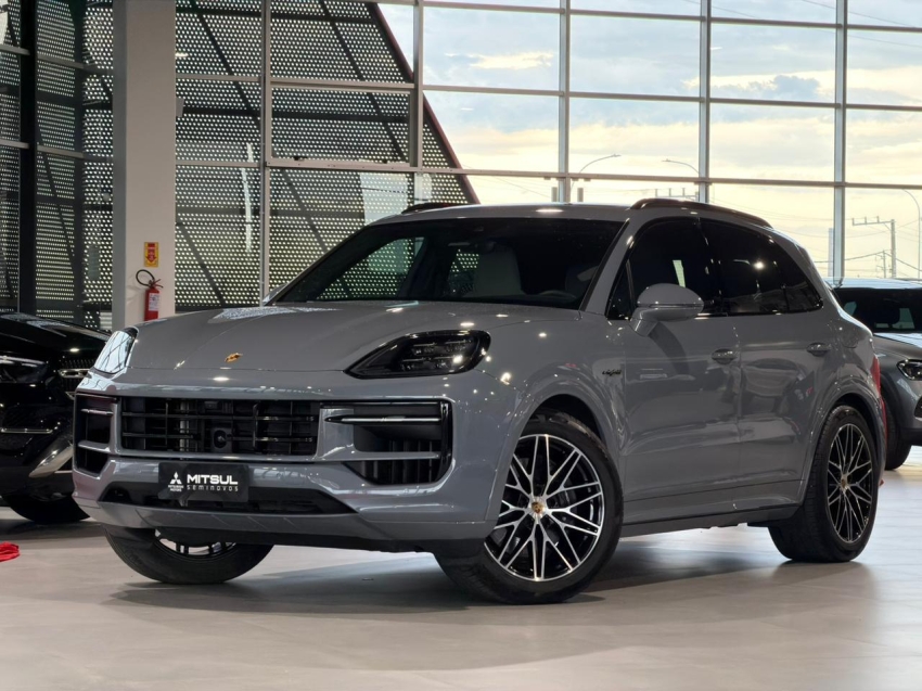 3.0 V6 E-HYBRID AWD TIPTRONIC S