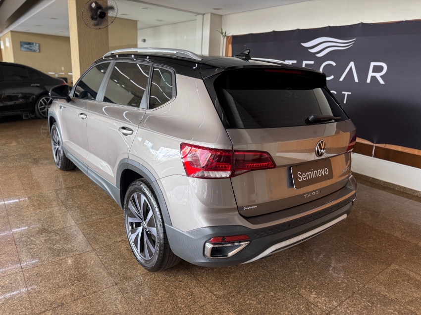 VW - Volkswagen-TAOS-1.4 250 TSI TOTAL FLEX HIGHLINE AUTOMÁTICO