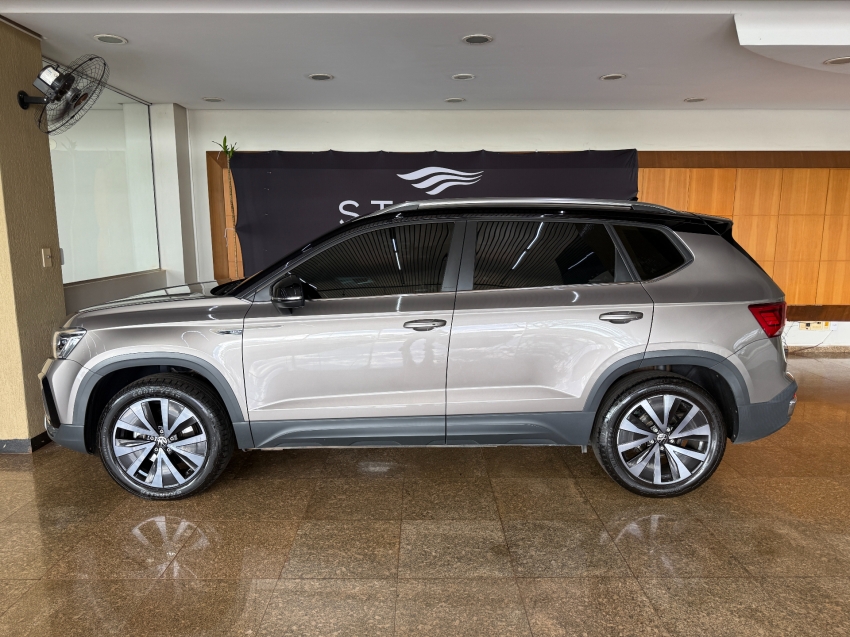 VW - Volkswagen-TAOS-1.4 250 TSI TOTAL FLEX HIGHLINE AUTOMÁTICO