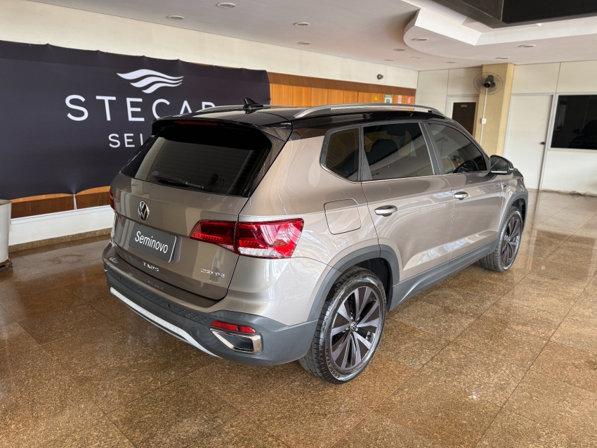 VW - Volkswagen-TAOS-1.4 250 TSI TOTAL FLEX HIGHLINE AUTOMÁTICO