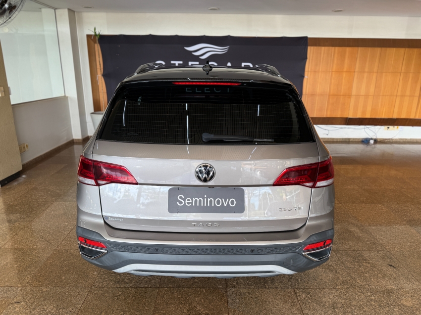 VW - Volkswagen-TAOS-1.4 250 TSI TOTAL FLEX HIGHLINE AUTOMÁTICO