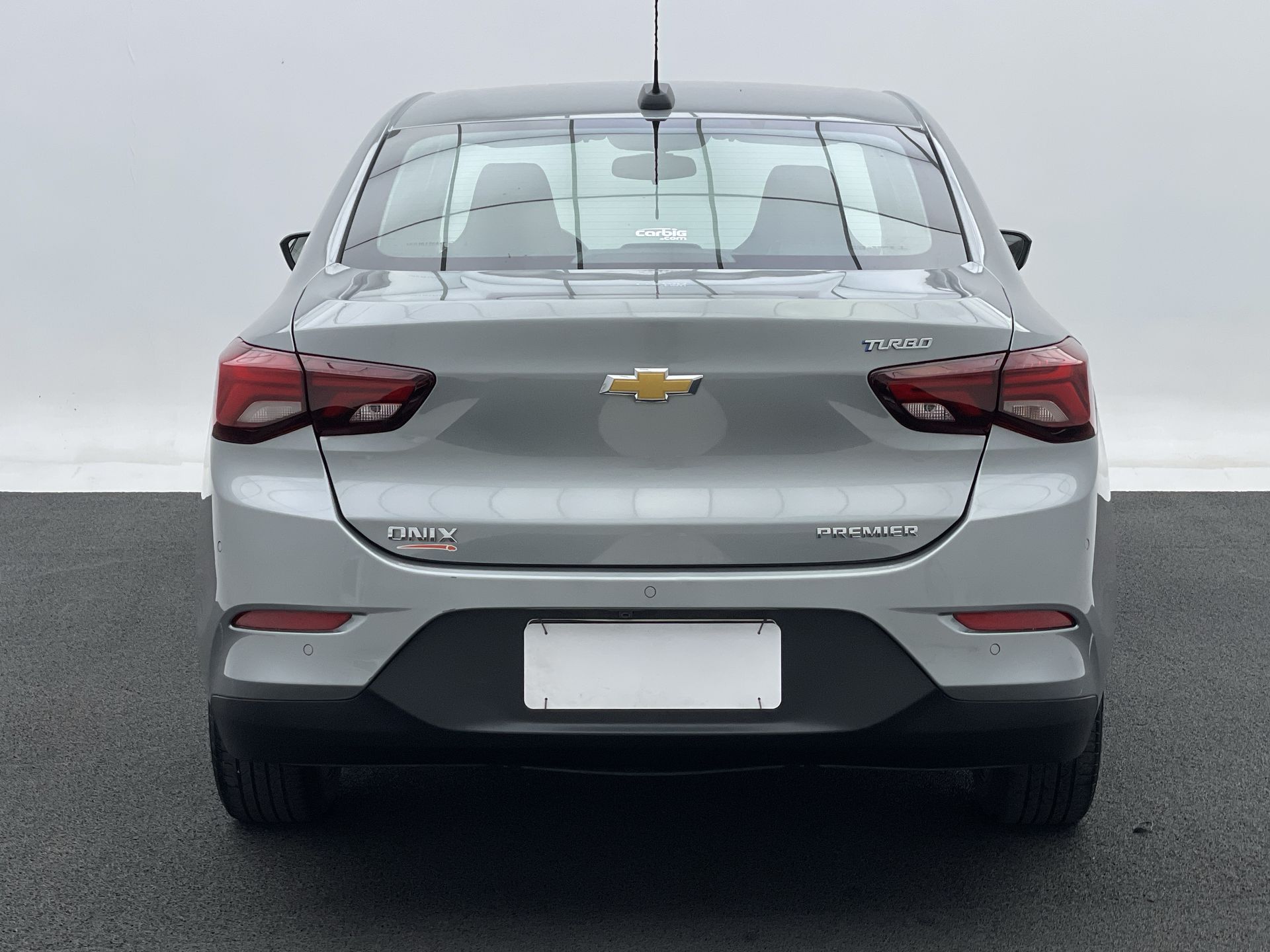 ONIX SED. Plus PREM. 1.0 12V TB Flex Aut