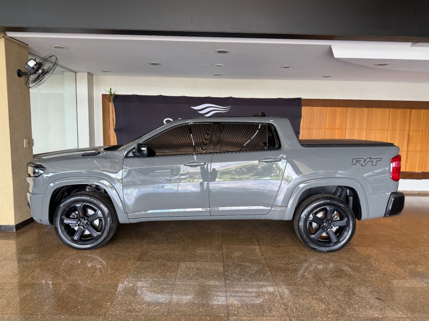 RAM-RAMPAGE-2.0 HURRICANE 4 TURBO GASOLINA R/T 4X4 AUTOMÁTICO