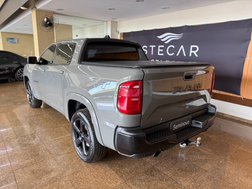 RAM-RAMPAGE-2.0 HURRICANE 4 TURBO GASOLINA R/T 4X4 AUTOMÁTICO