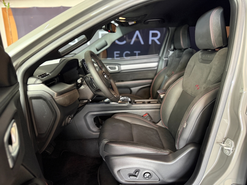 RAM-RAMPAGE-2.0 HURRICANE 4 TURBO GASOLINA R/T 4X4 AUTOMÁTICO