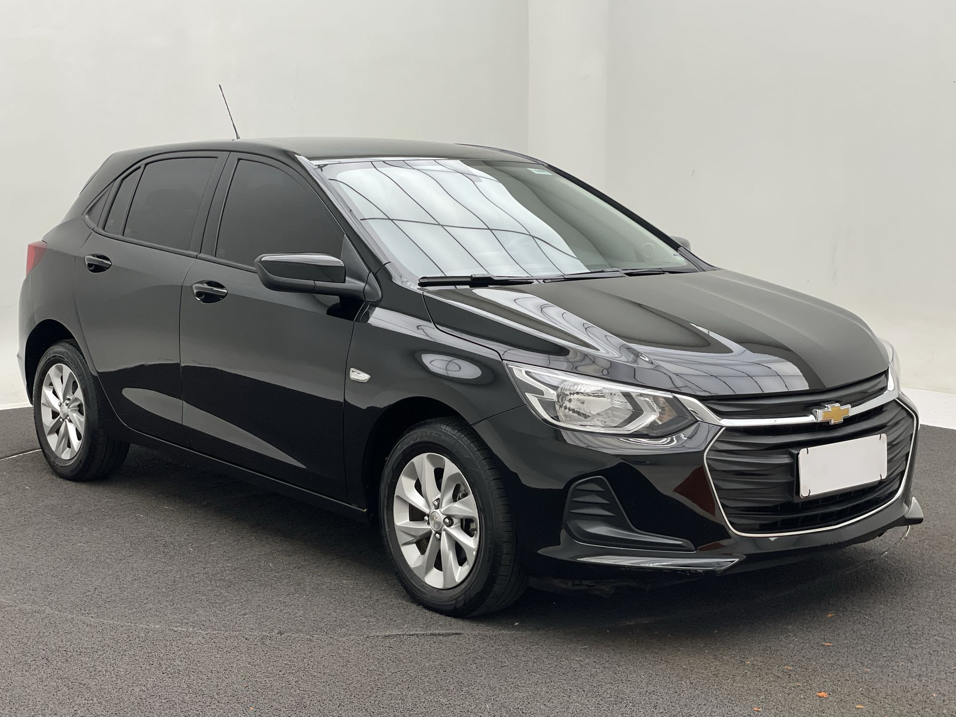 ONIX HATCH LT 1.0 12V Flex 5p Mec.