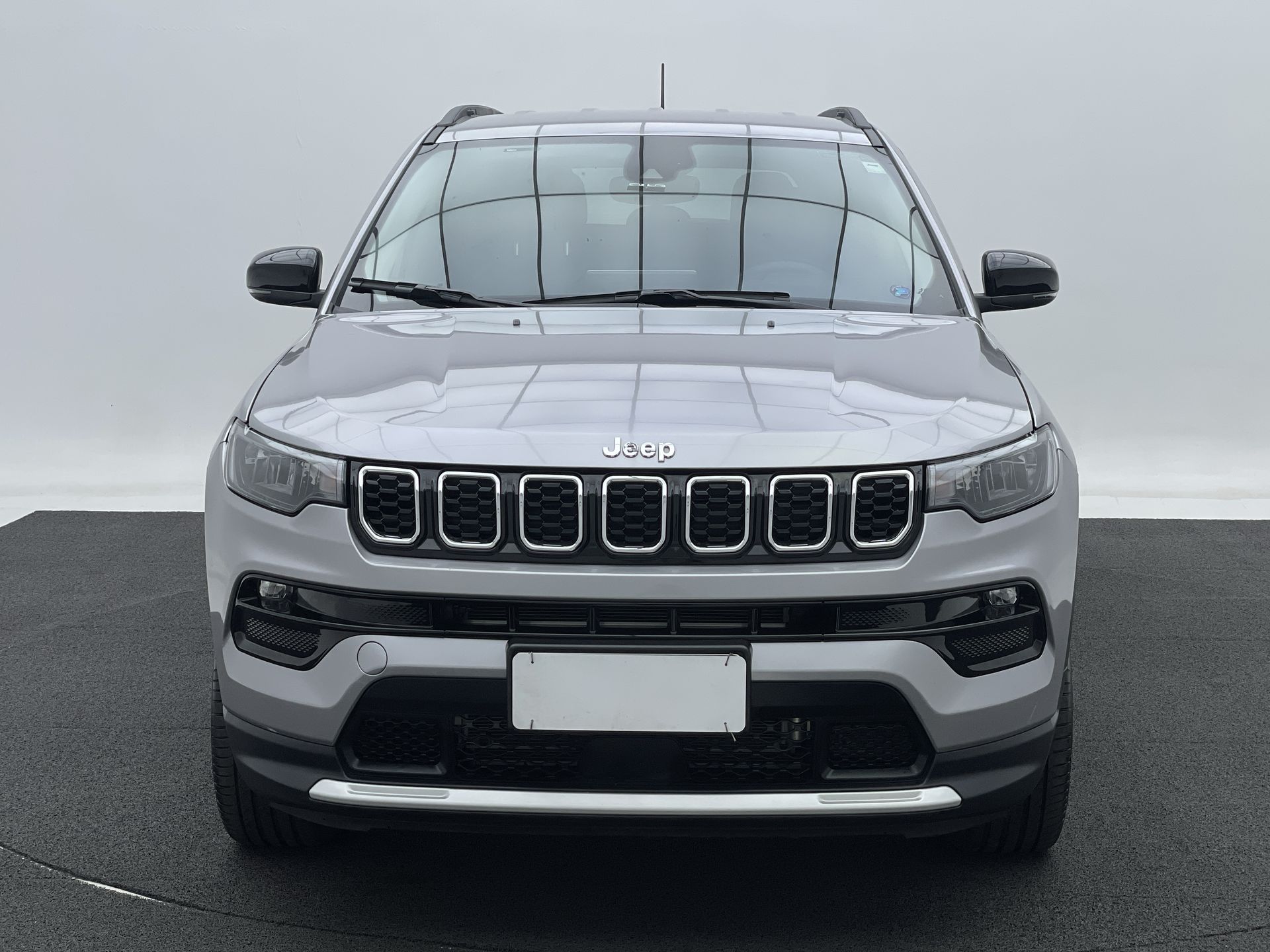 COMPASS LONG. T270 1.3 TB 4x2 Flex Aut.