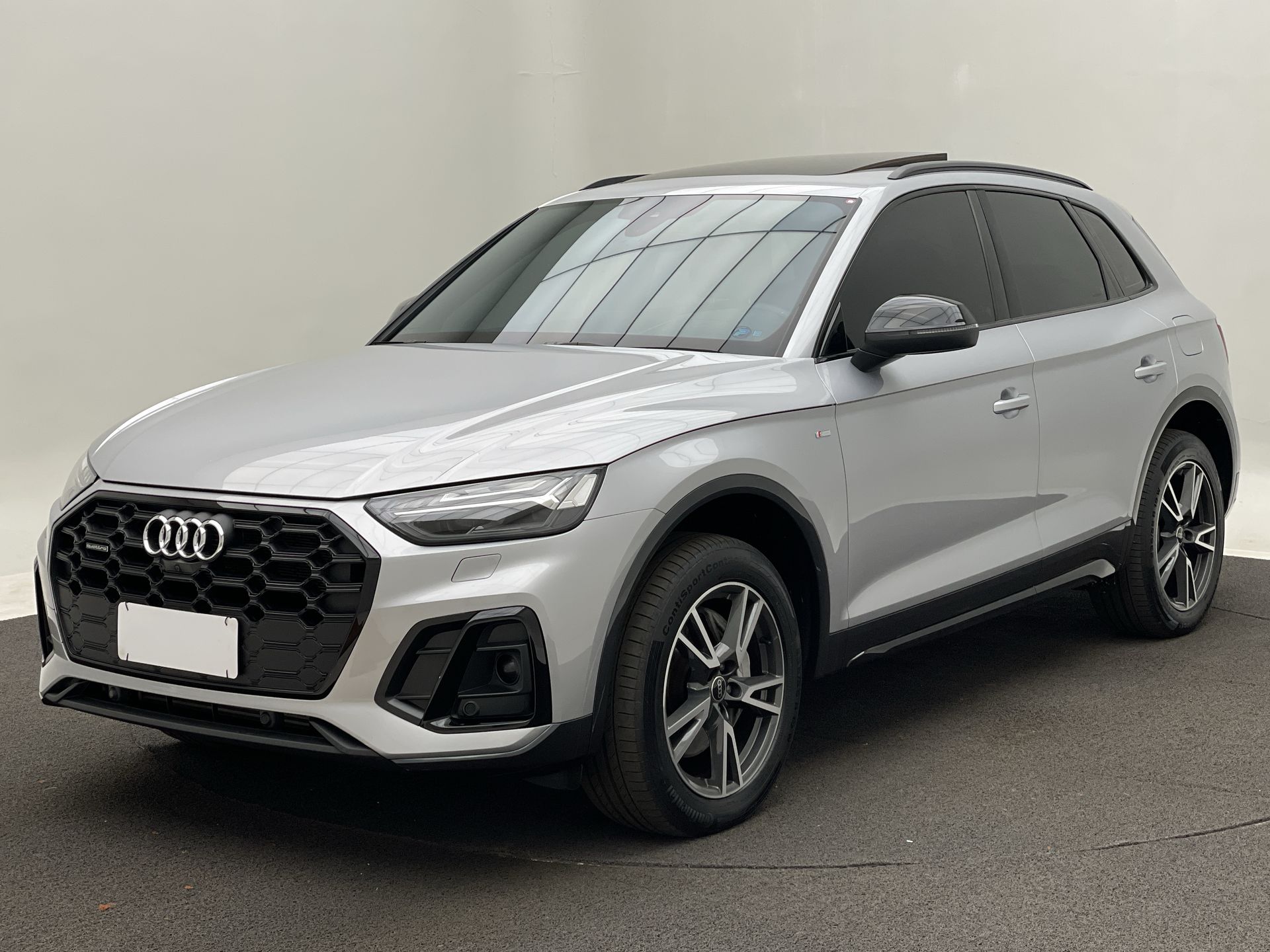 Q5 Perf. Black 2.0 TFSIe S.Tr. Qt (Hib.)