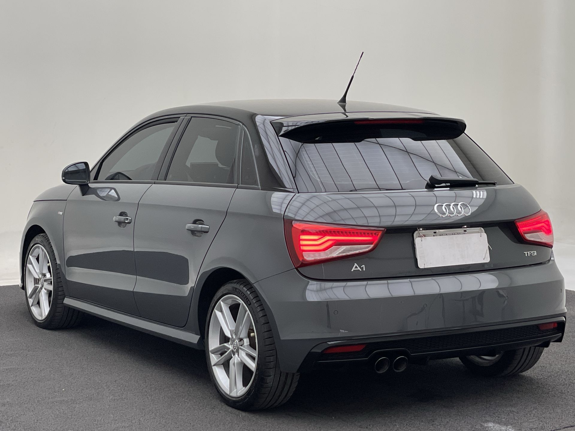 A1 Sportback 1.8 TFSI 192cv 5p S-tronic