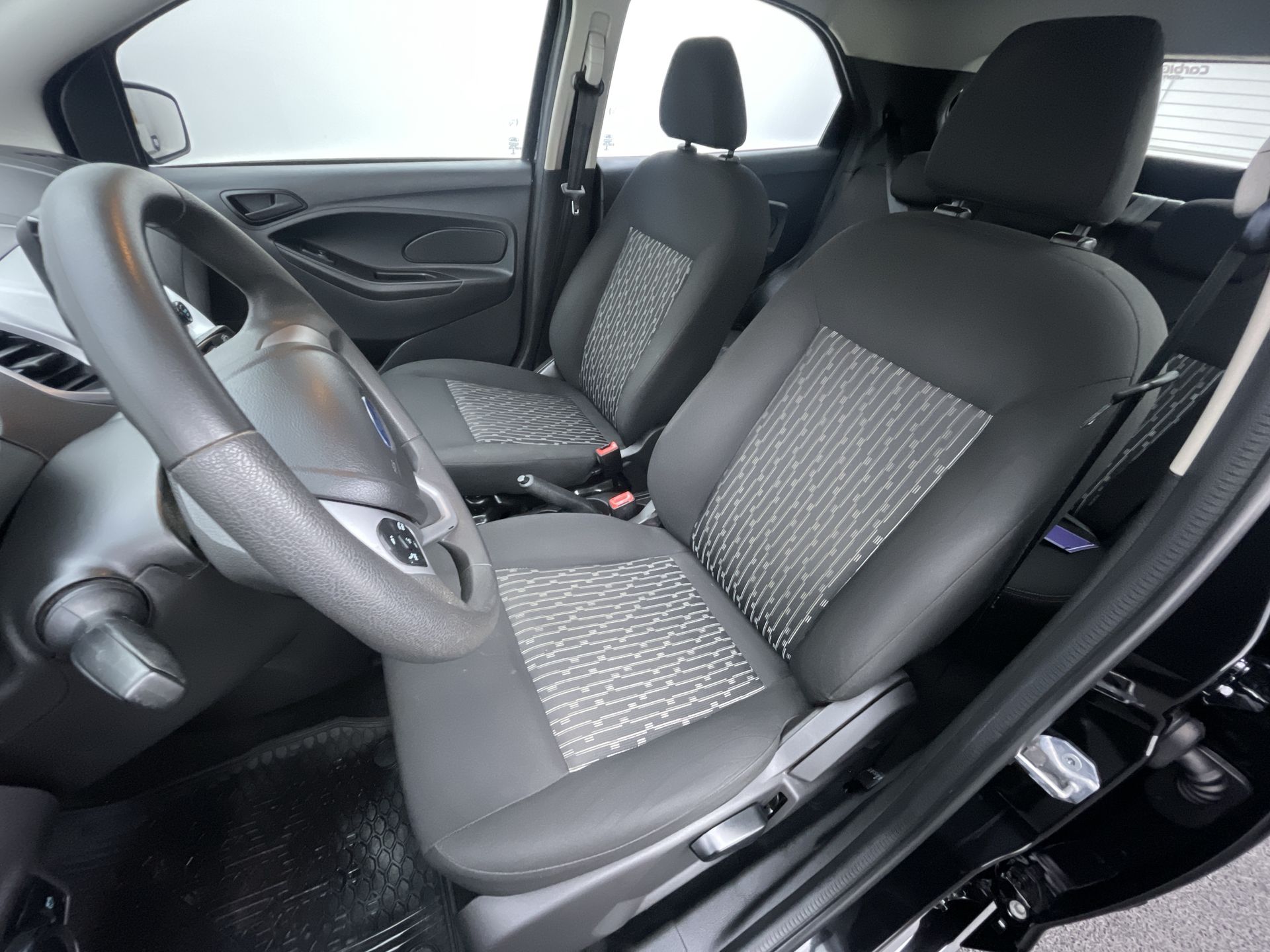 Ka 1.5 SE Plus 12V Flex 5p Mec.