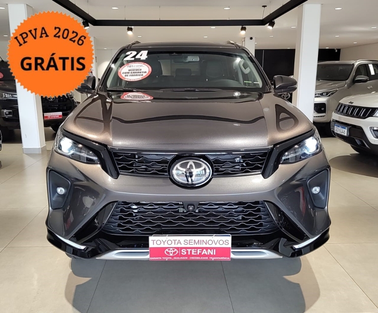 2.8 D-4D TURBO DIESEL SRX PLATINUM 4X4 AUTOMÁTICO