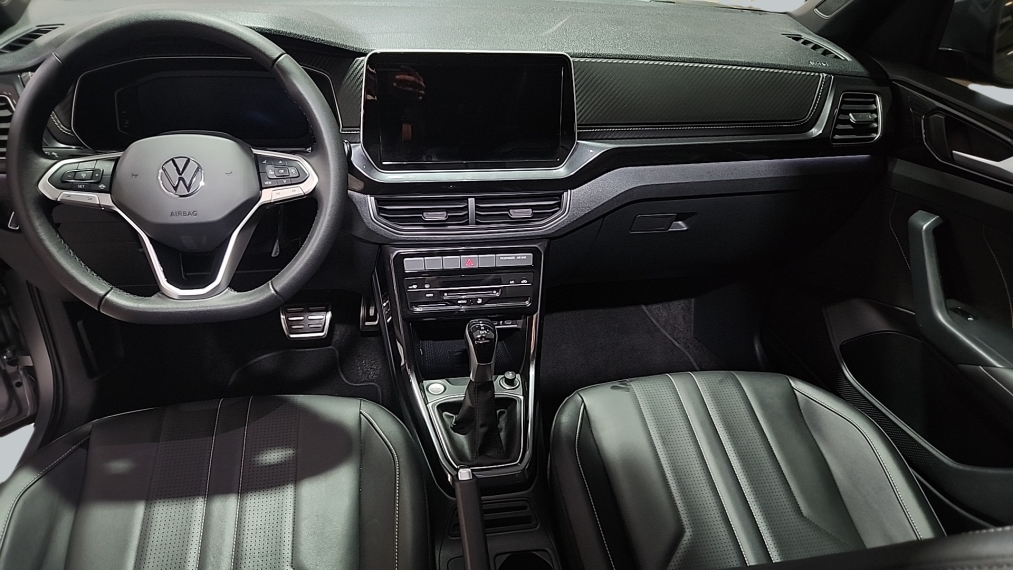 VW - Volkswagen-T-CROSS-1.4 250 TSI TOTAL FLEX HIGHLINE AUTOMÁTICO