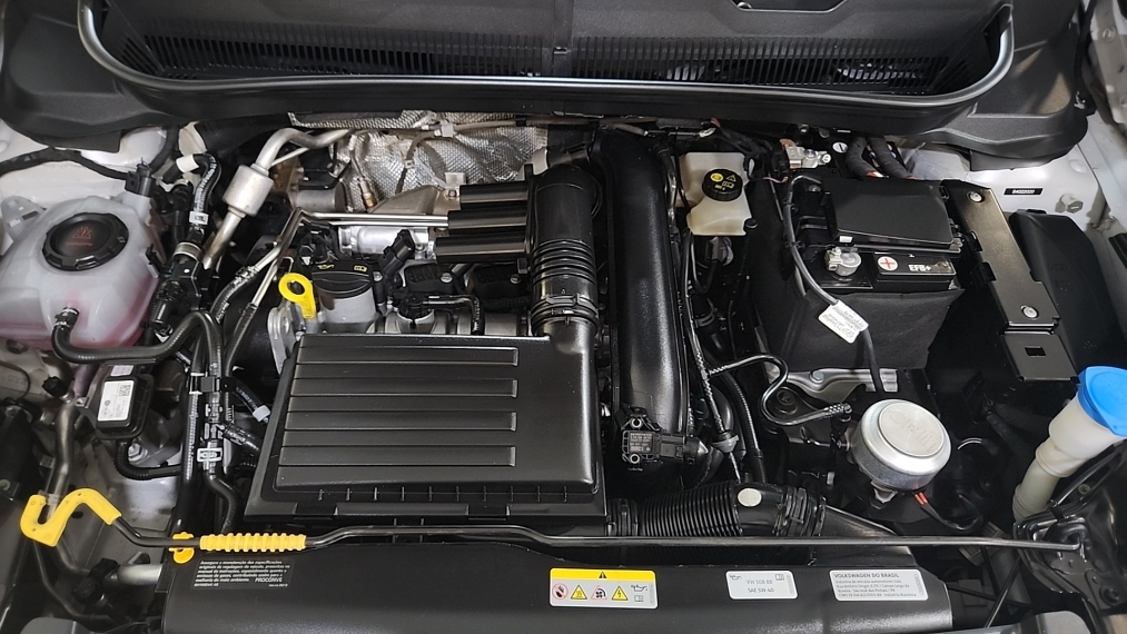 VW - Volkswagen-T-CROSS-1.4 250 TSI TOTAL FLEX HIGHLINE AUTOMÁTICO