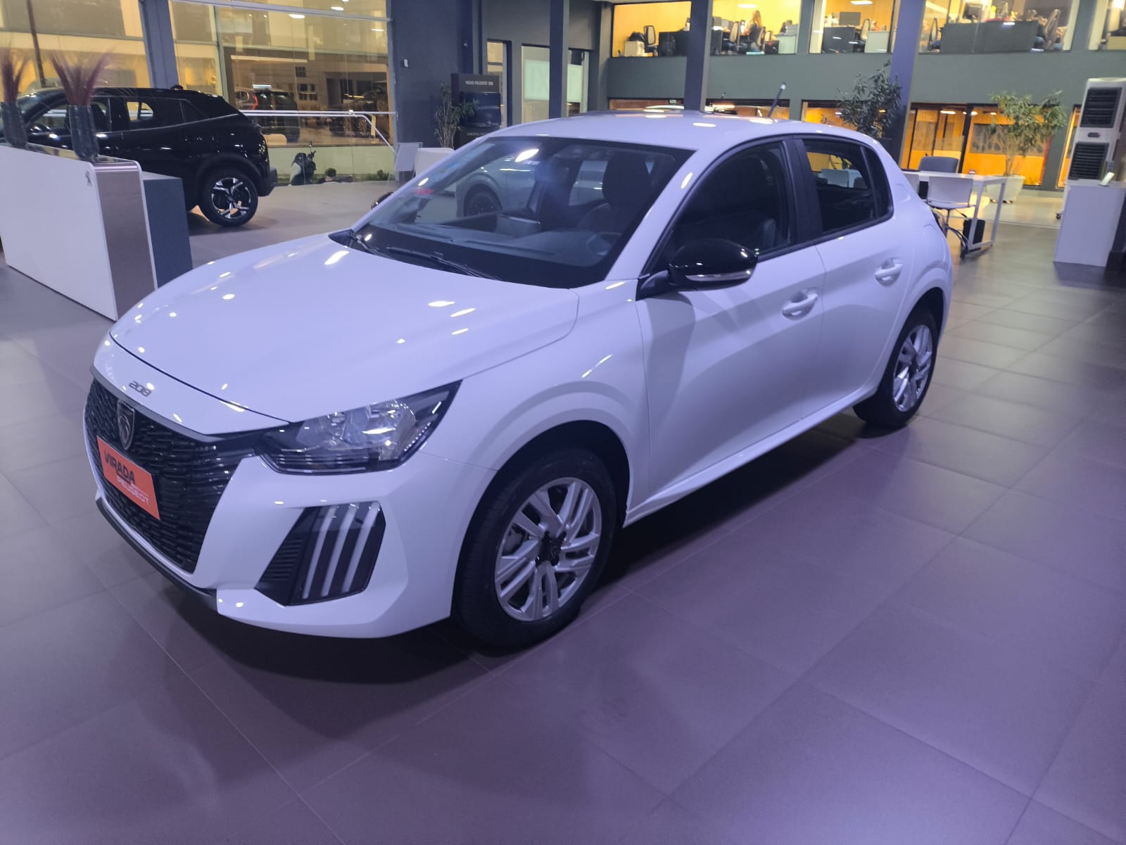 208 Active 1.6 Flex 16V 5p Aut.