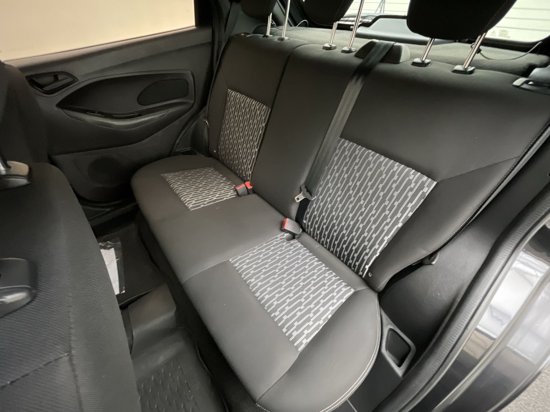 Ka 1.0 SE/SE Plus TiVCT Flex 5p