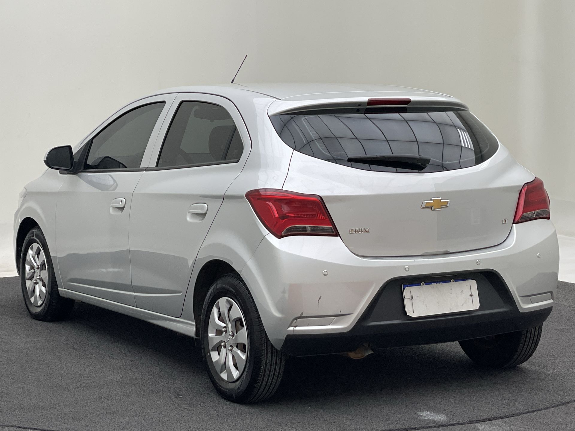 ONIX HATCH LT 1.0 8V FlexPower 5p Mec.