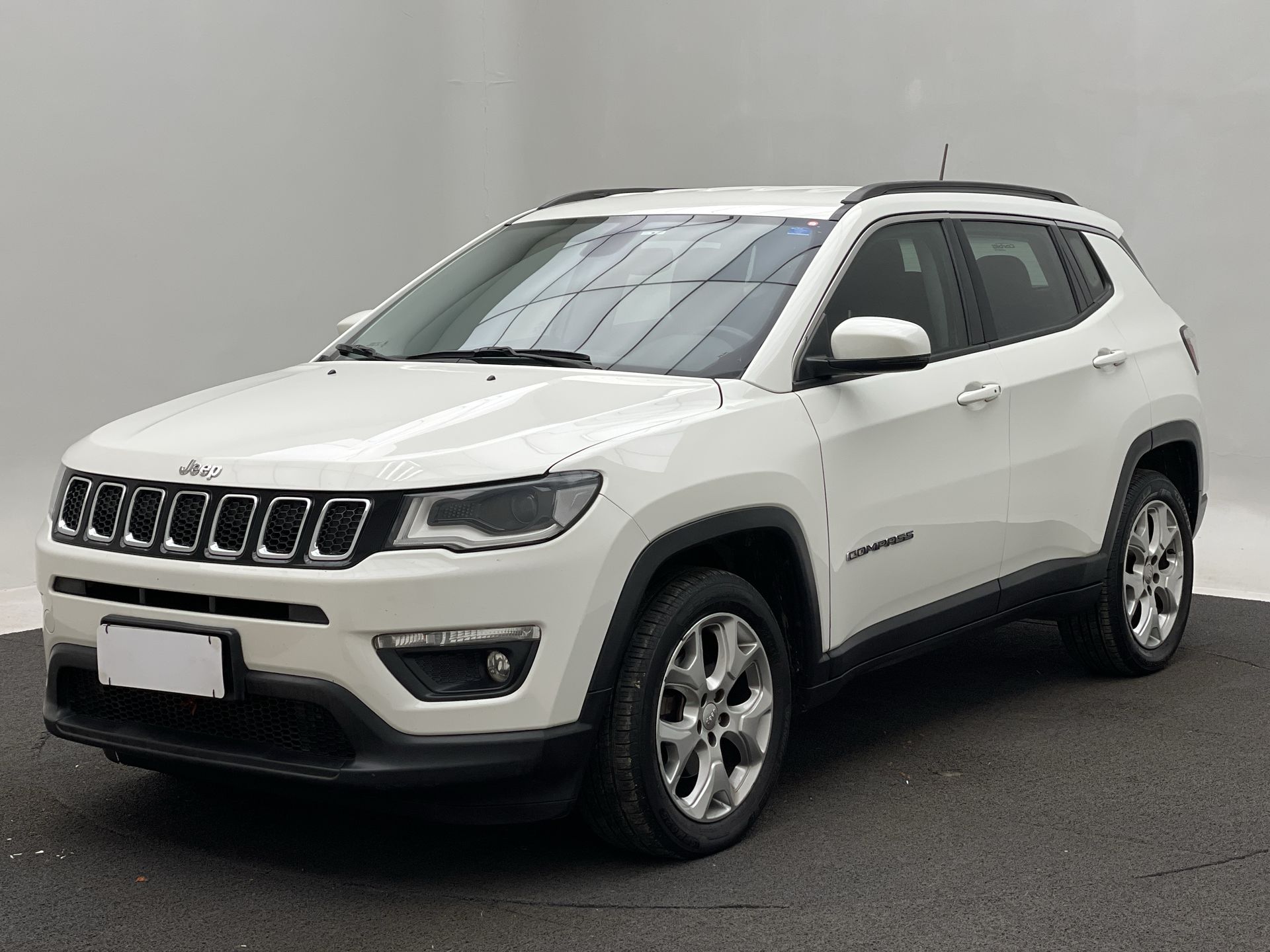 COMPASS LONGITUDE 2.0 4x2 Flex 16V Aut.