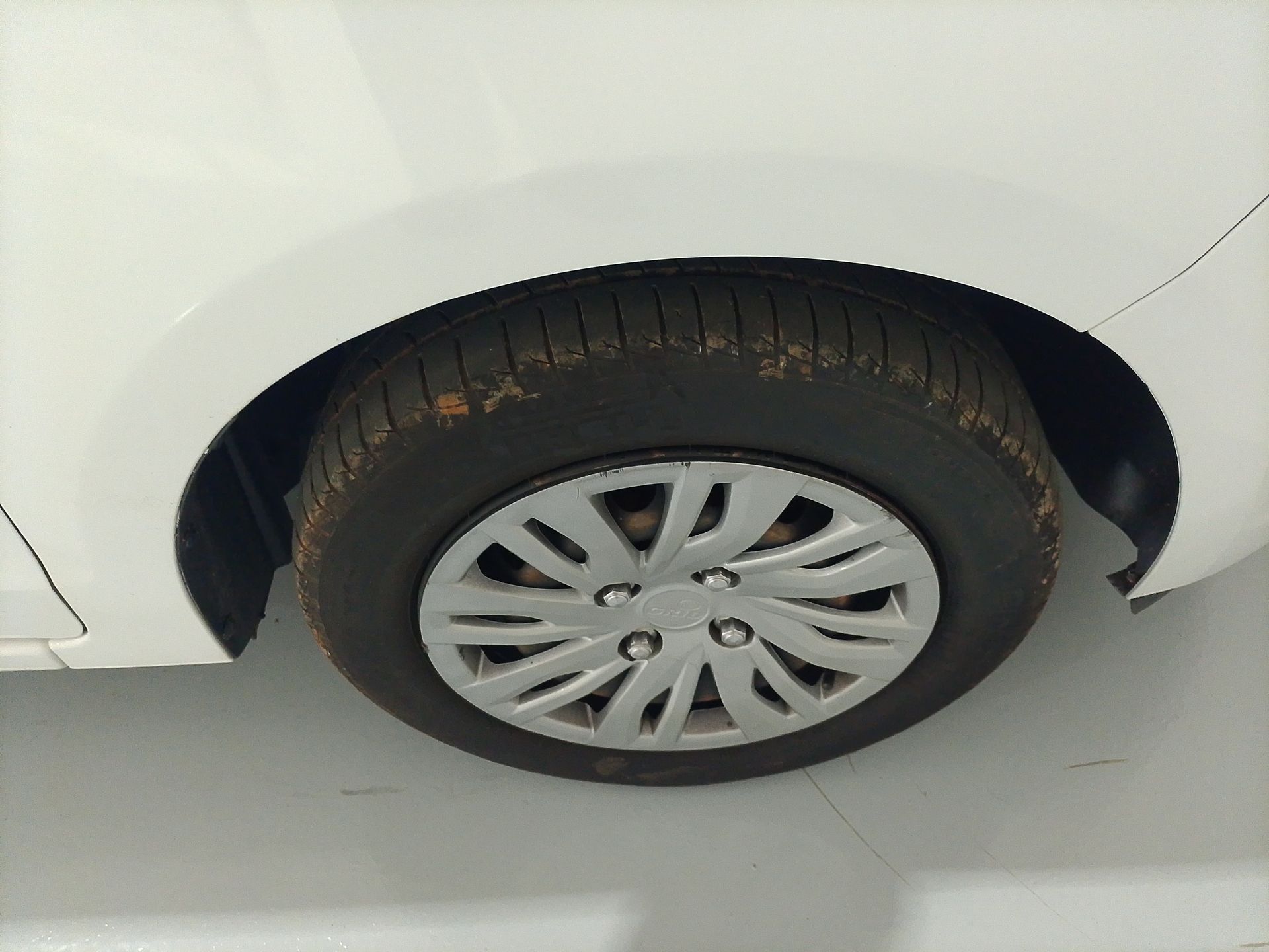 Ka 1.5 Sedan SE 12V Flex 4p Mec.