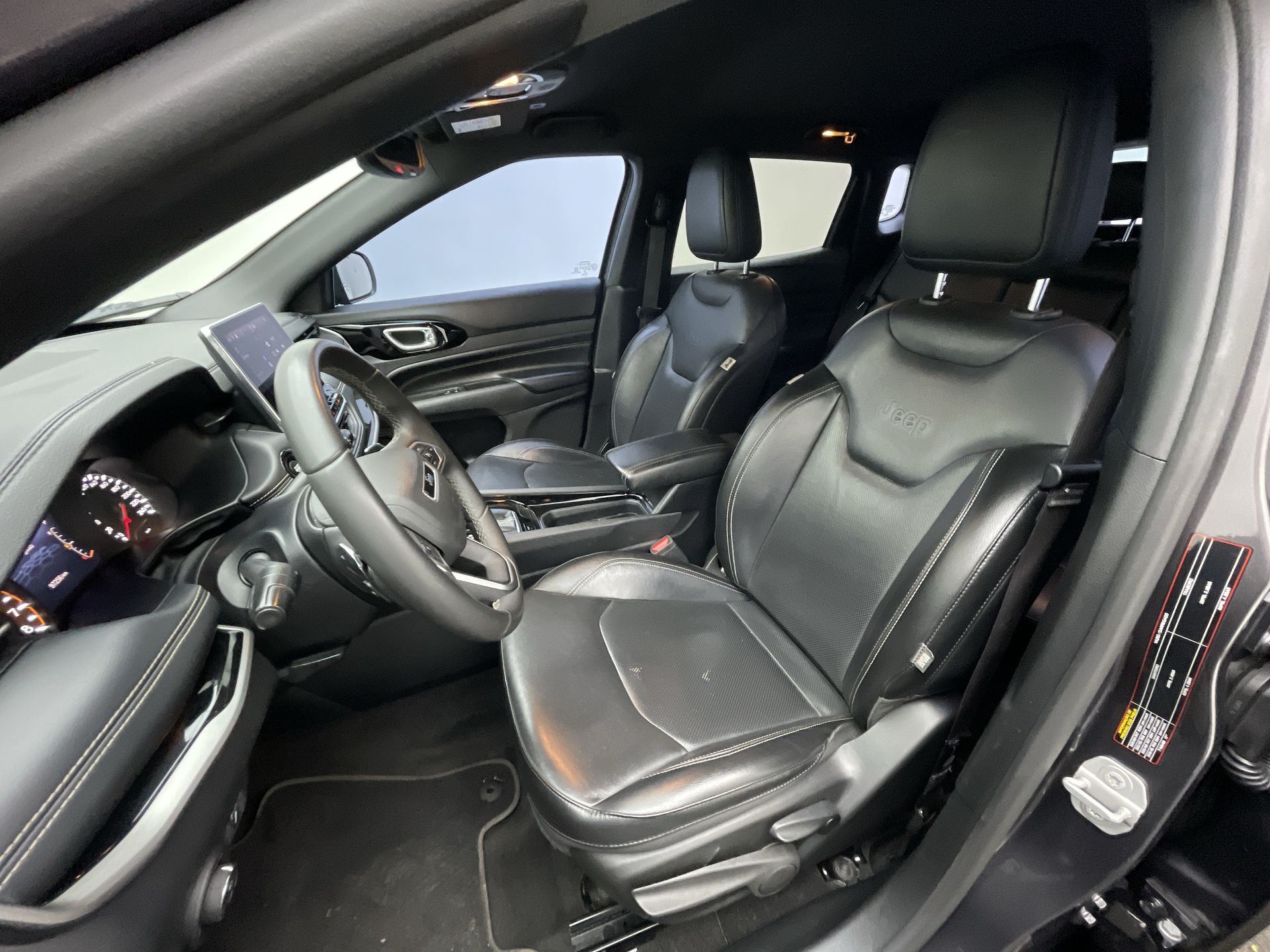 COMPASS LONG. T270 1.3 TB 4x2 Flex Aut.