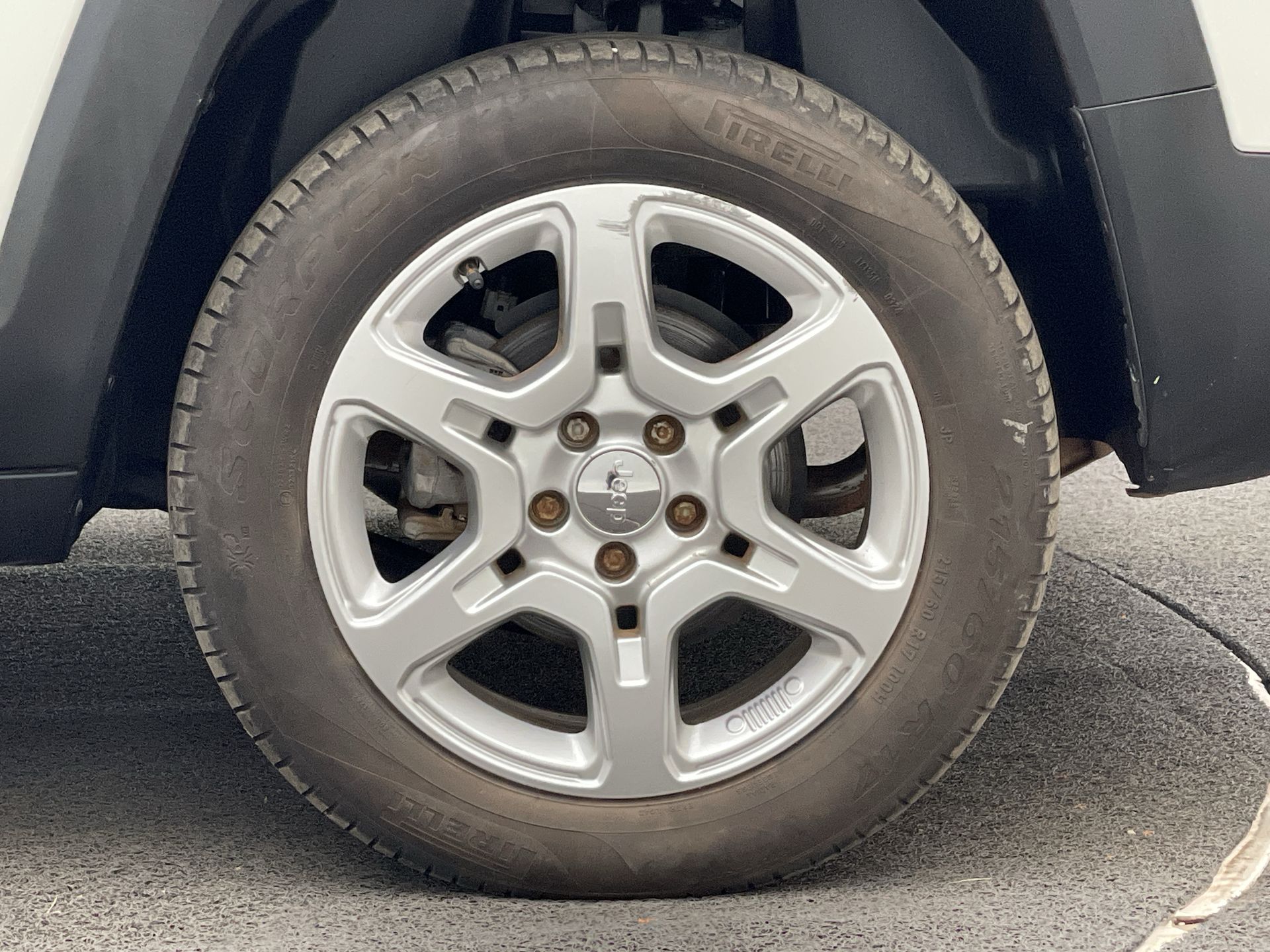 Renegade Sport T270 1.3 TB 4x2 Flex Aut.