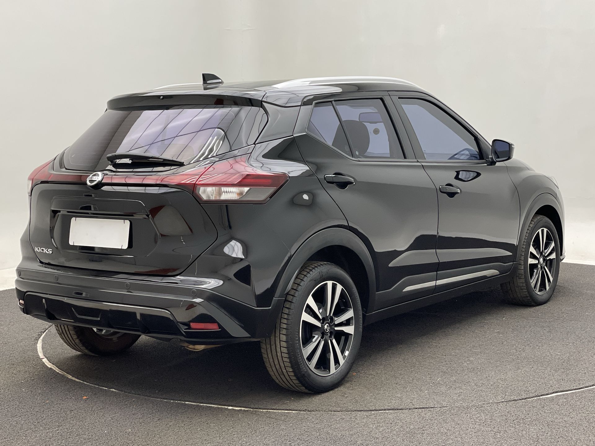 KICKS Advance 1.6 16V Flex Aut.