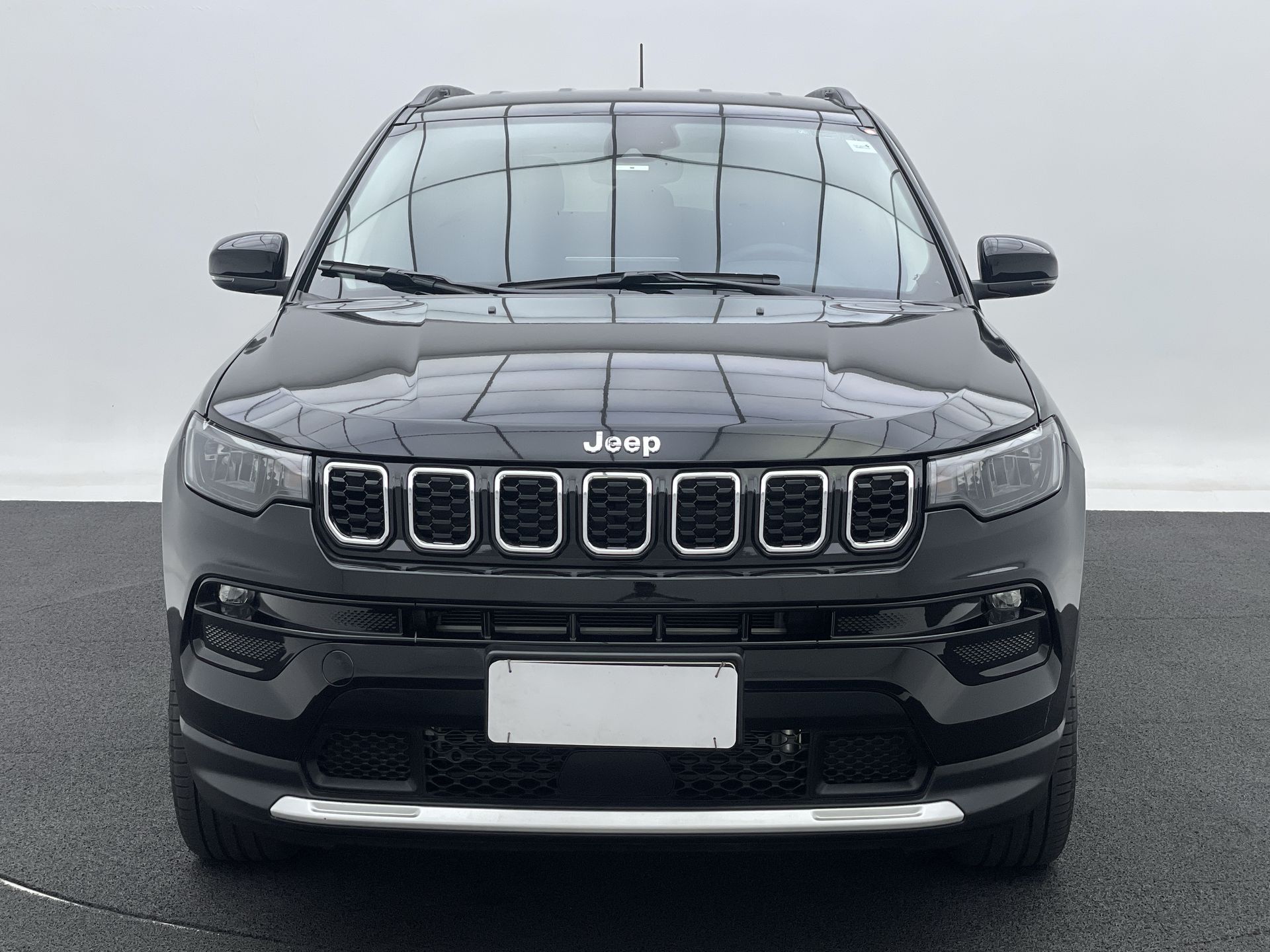 COMPASS LONG. T270 1.3 TB 4x2 Flex Aut.