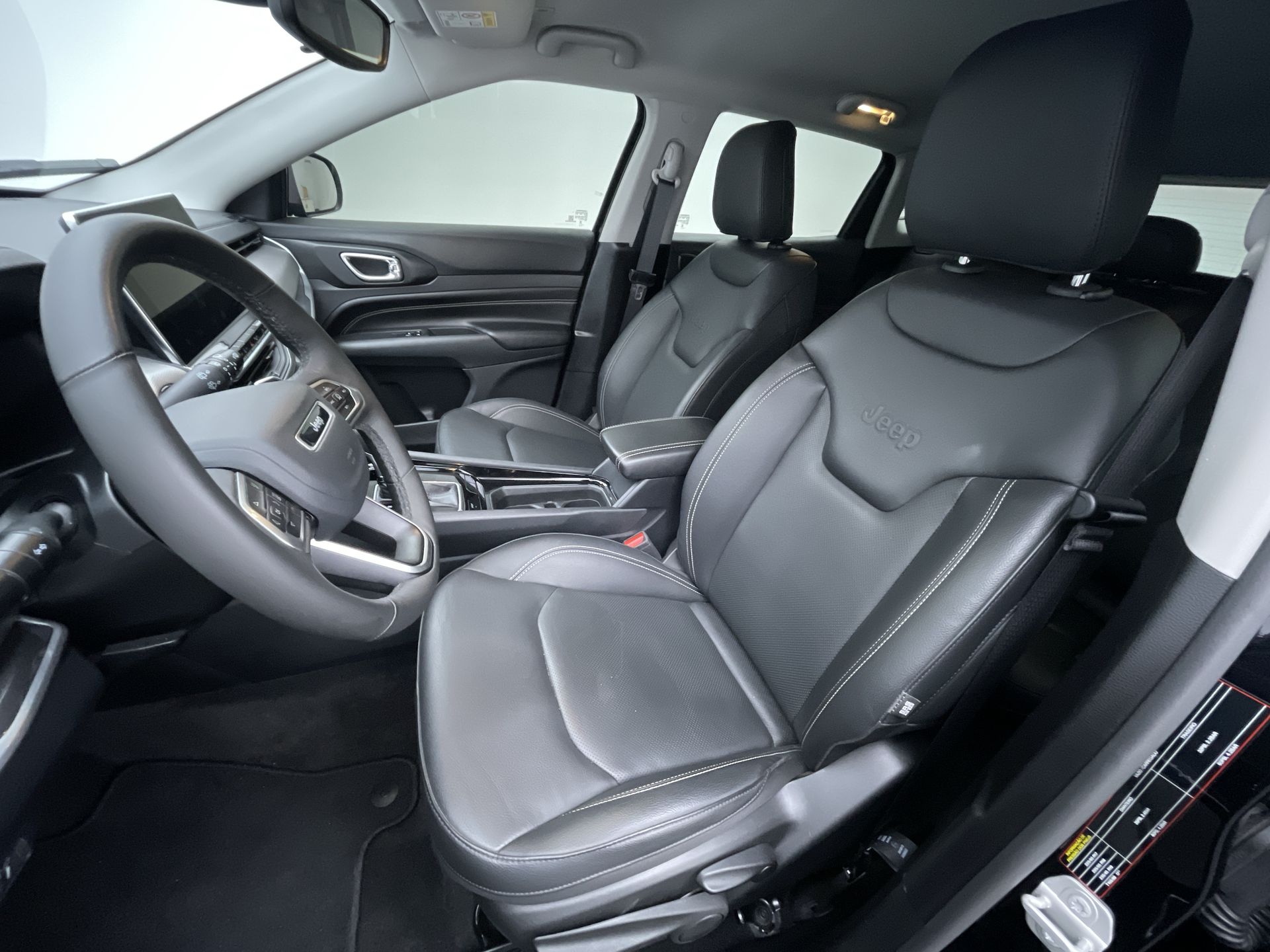 COMPASS LONG. T270 1.3 TB 4x2 Flex Aut.