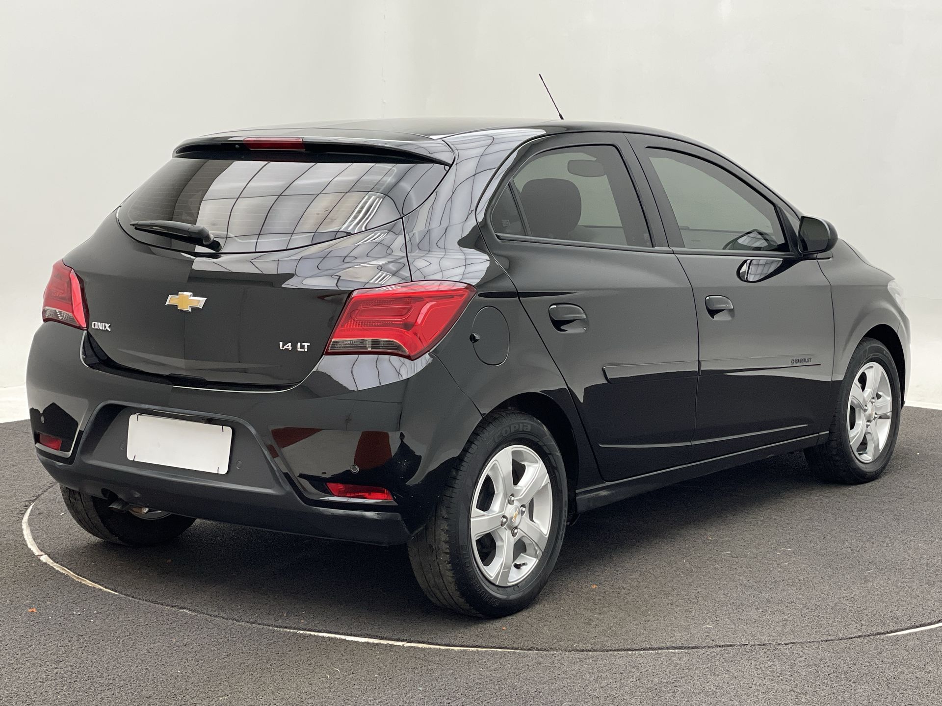 ONIX HATCH LT 1.0 8V FlexPower 5p Mec.