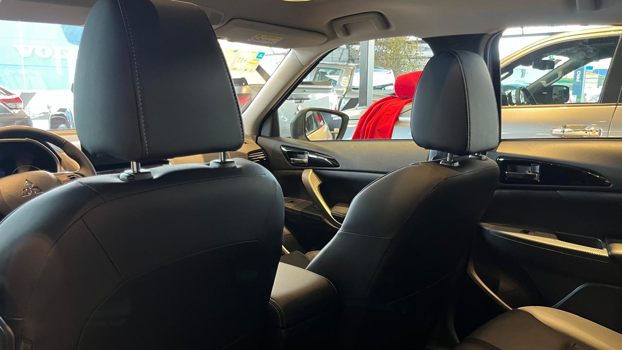 Mitsubishi-ECLIPSE CROSS-Eclipse Cross HPE-S 1.5 AWC 165cv Aut.