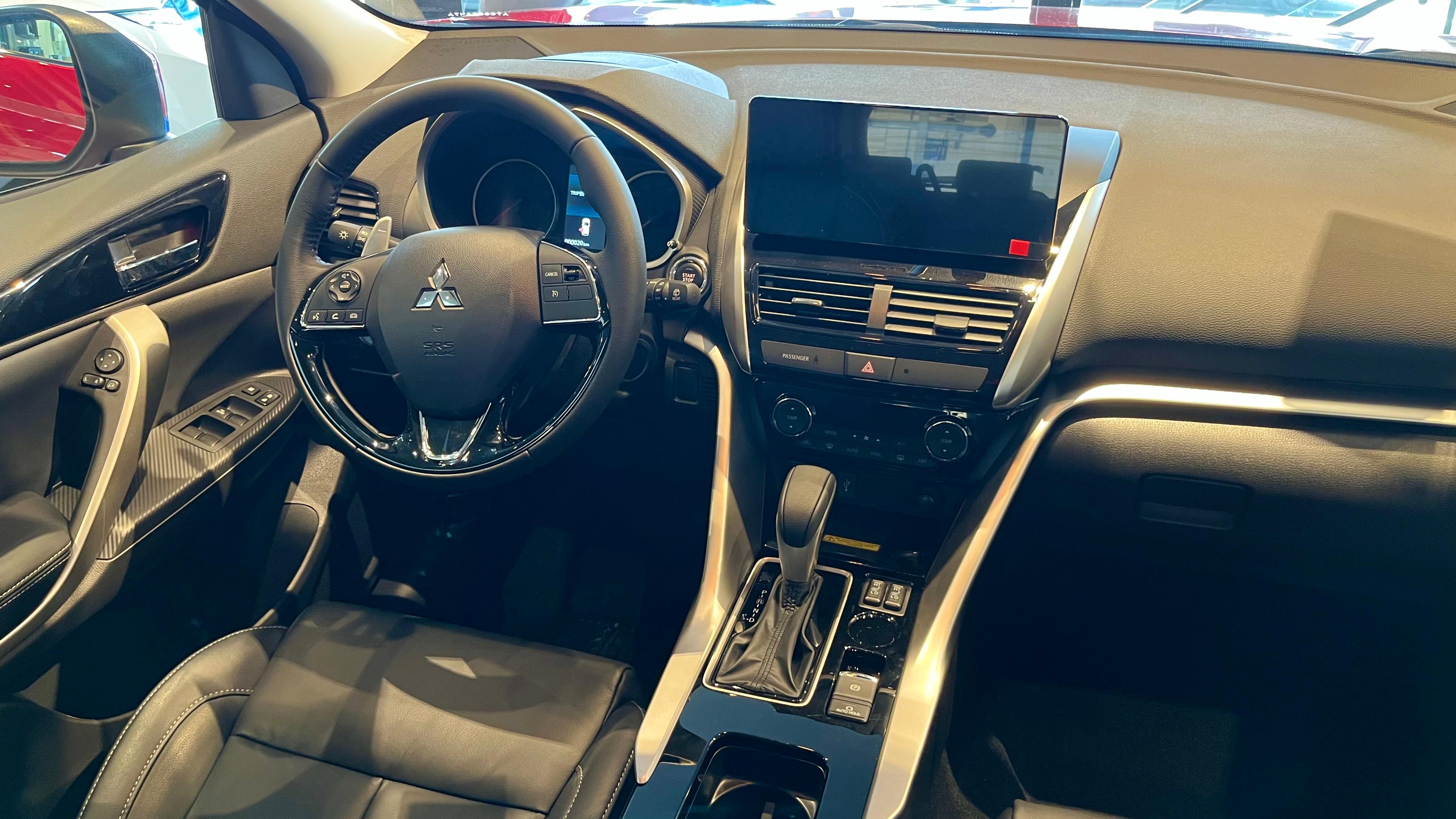 Mitsubishi-ECLIPSE CROSS-Eclipse Cross HPE 1.5 16V 165cv Aut.