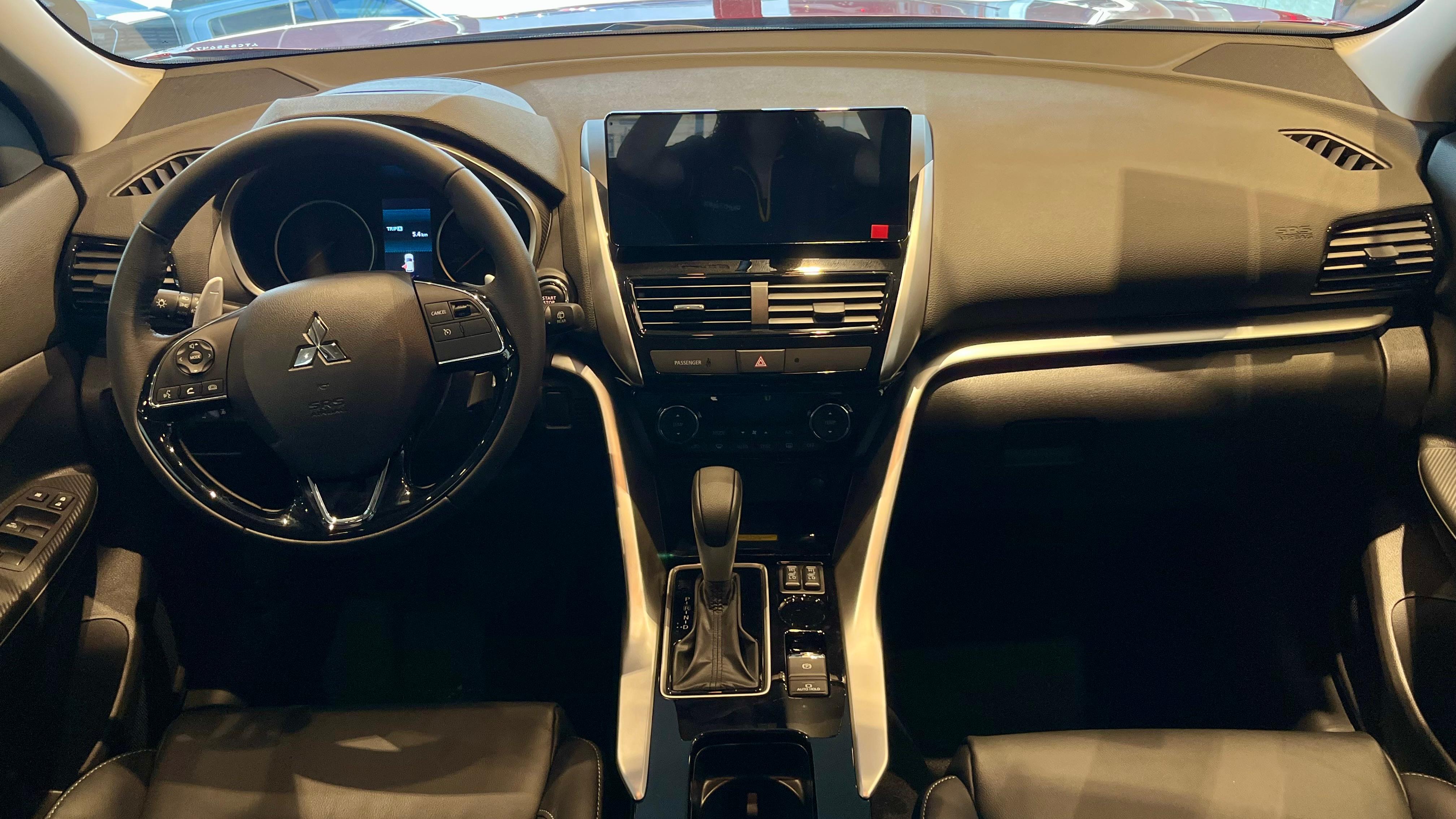 Mitsubishi-ECLIPSE CROSS-Eclipse Cross HPE 1.5 16V 165cv Aut.