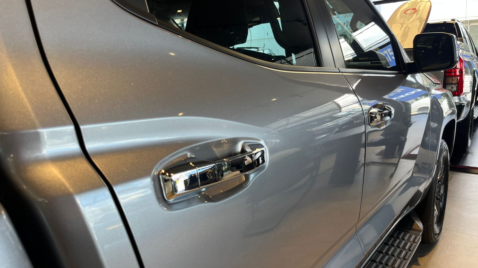 Mitsubishi-Triton-Triton HPE-S 2.4 CD 4x4 TB Diesel Aut.