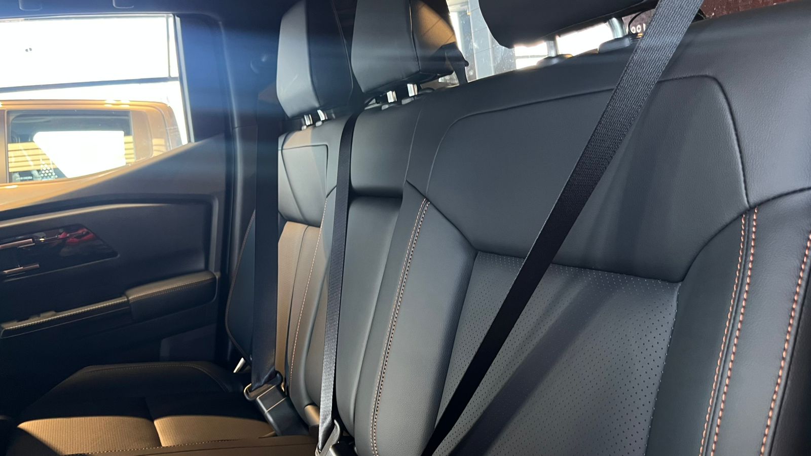 Mitsubishi-Triton-Triton Katana 2.4 CD 4x4 TB Diesel Aut.