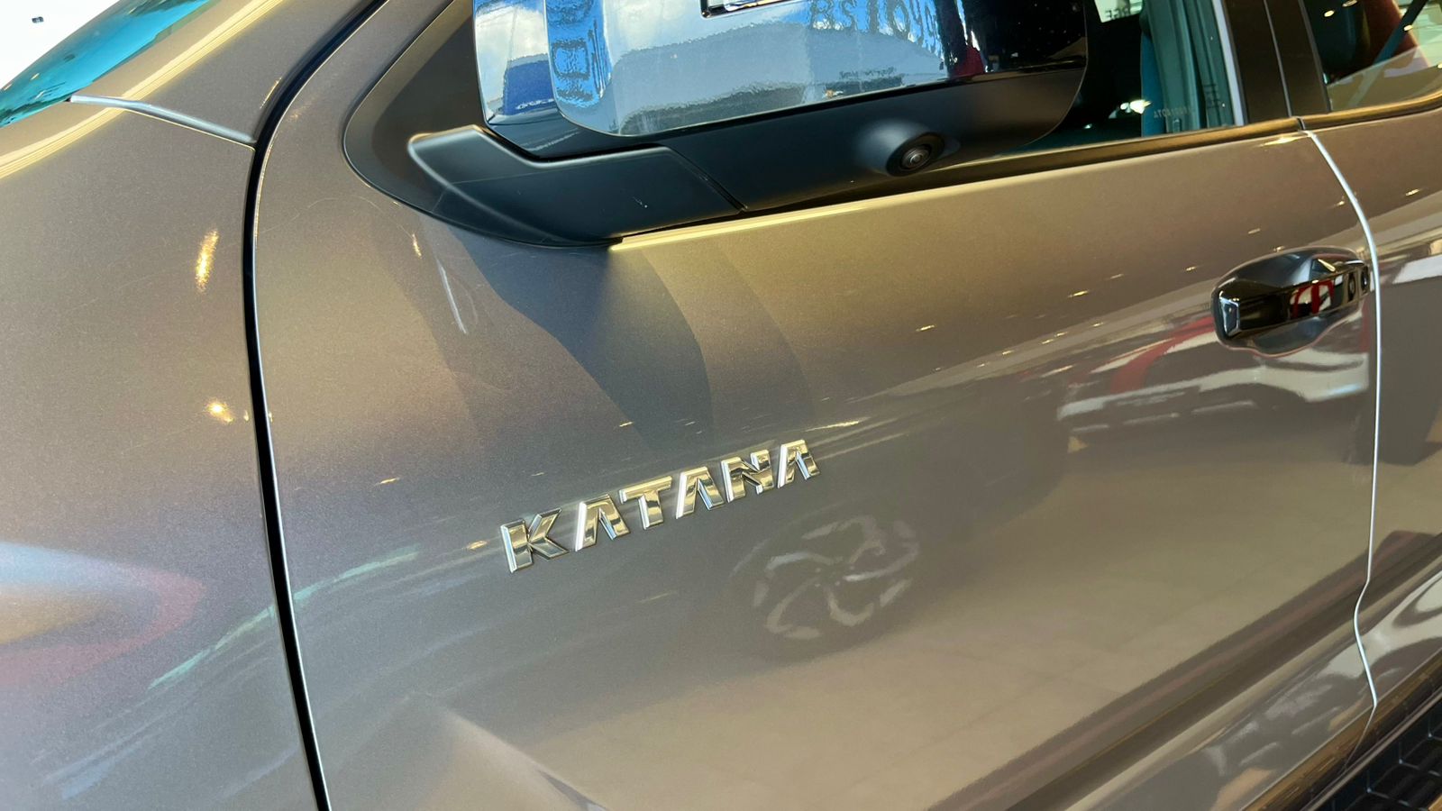 Mitsubishi-Triton-Triton Katana 2.4 CD 4x4 TB Diesel Aut.