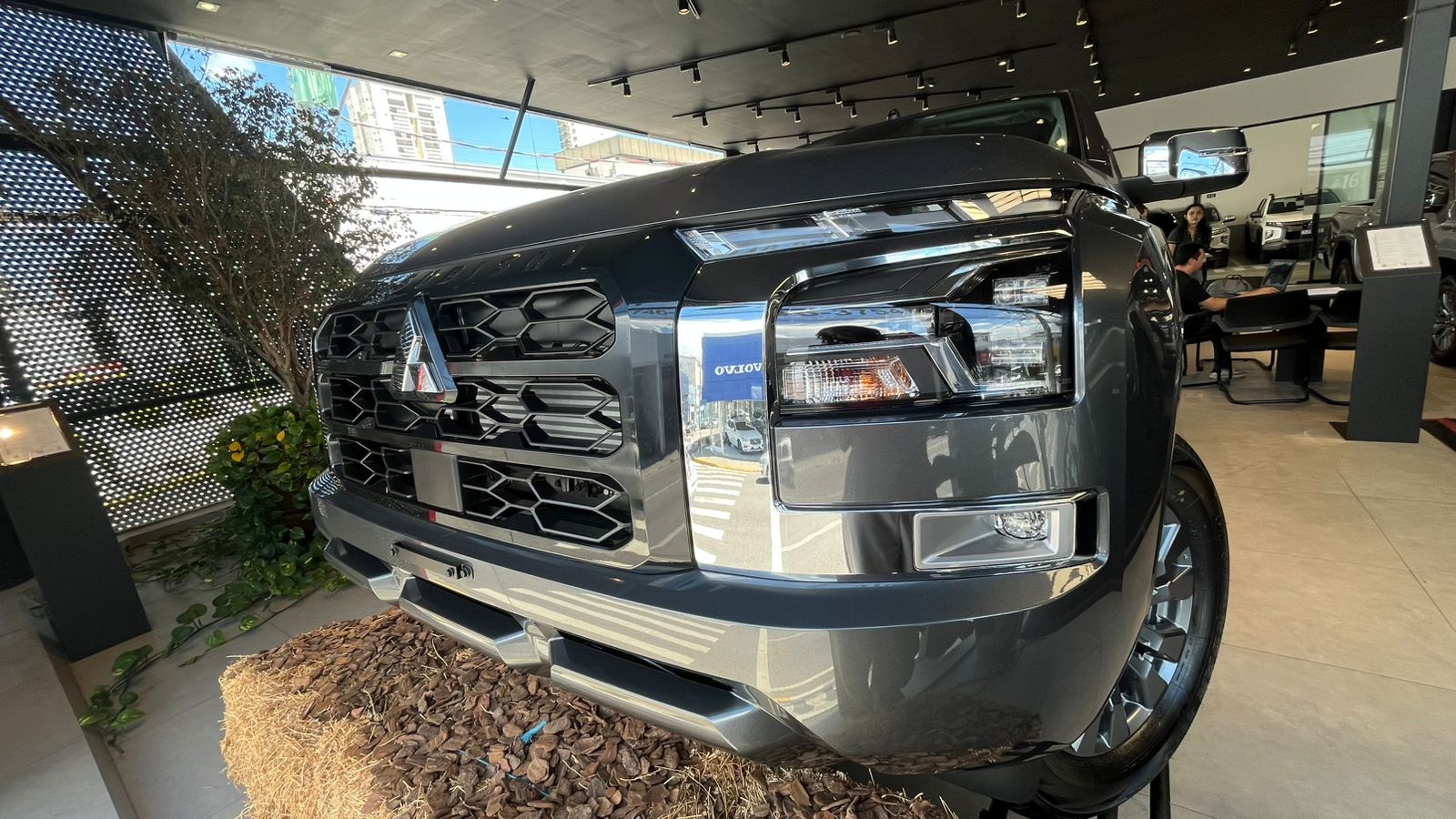 Triton HPE 2.4 CD 4x4 TB Diesel Aut.