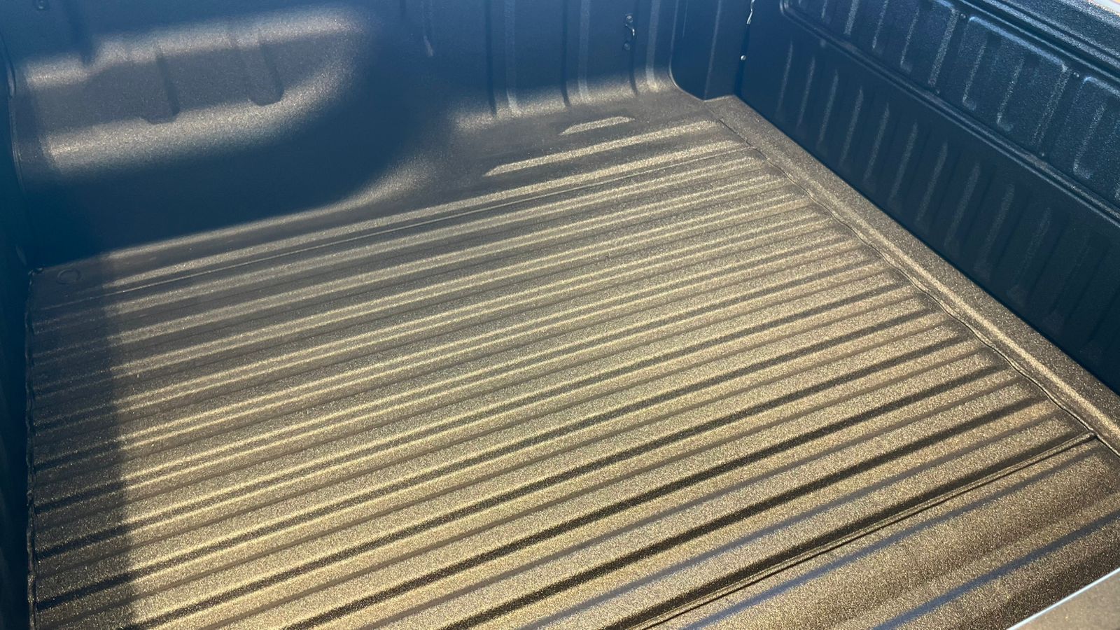 Mitsubishi-Triton-Triton HPE 2.4 CD 4x4 TB Diesel Aut.